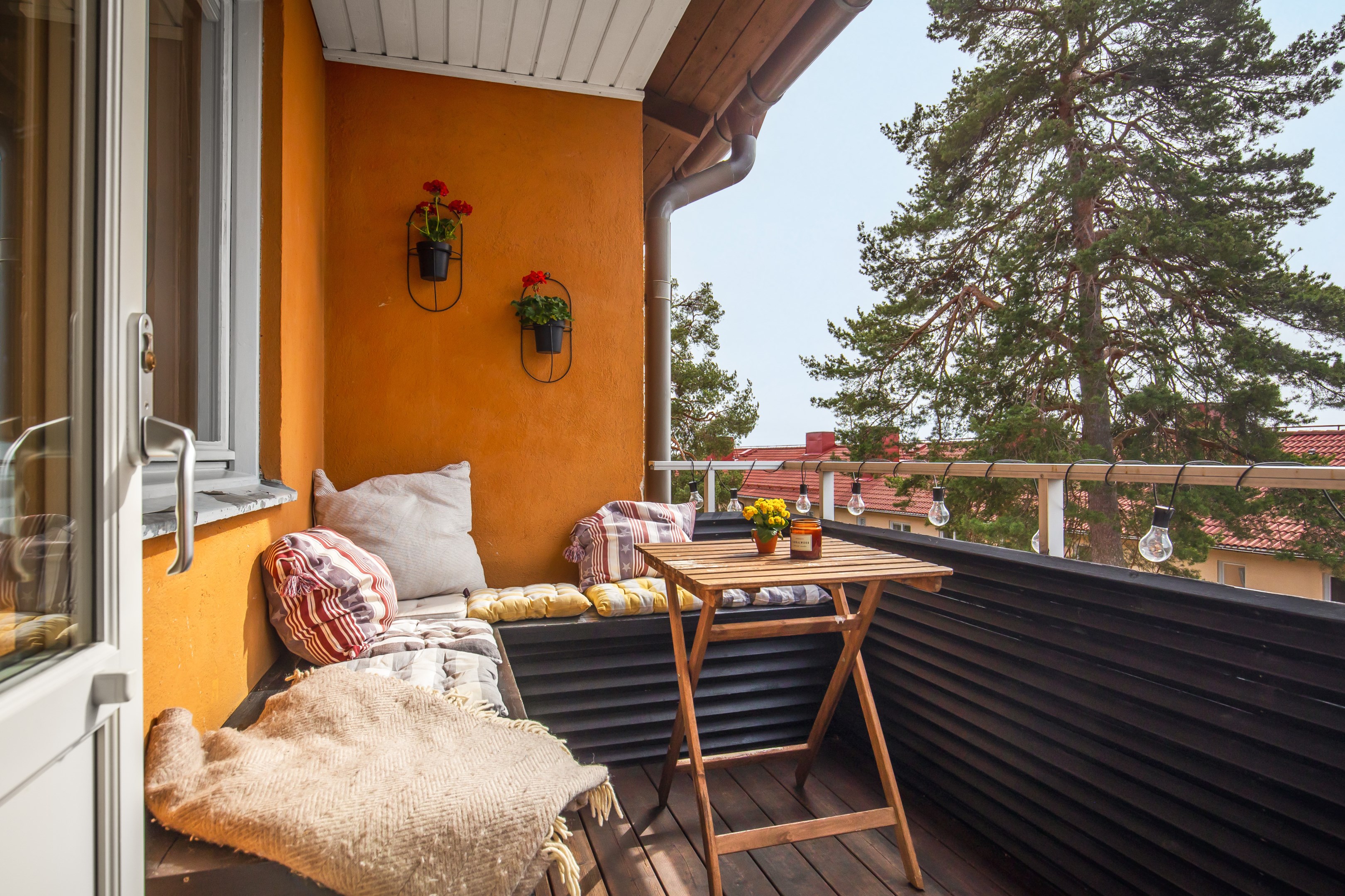 Bostadsbild från Ugglevägen 23B, 3/3 tr, Såld i Saltängen, Nacka