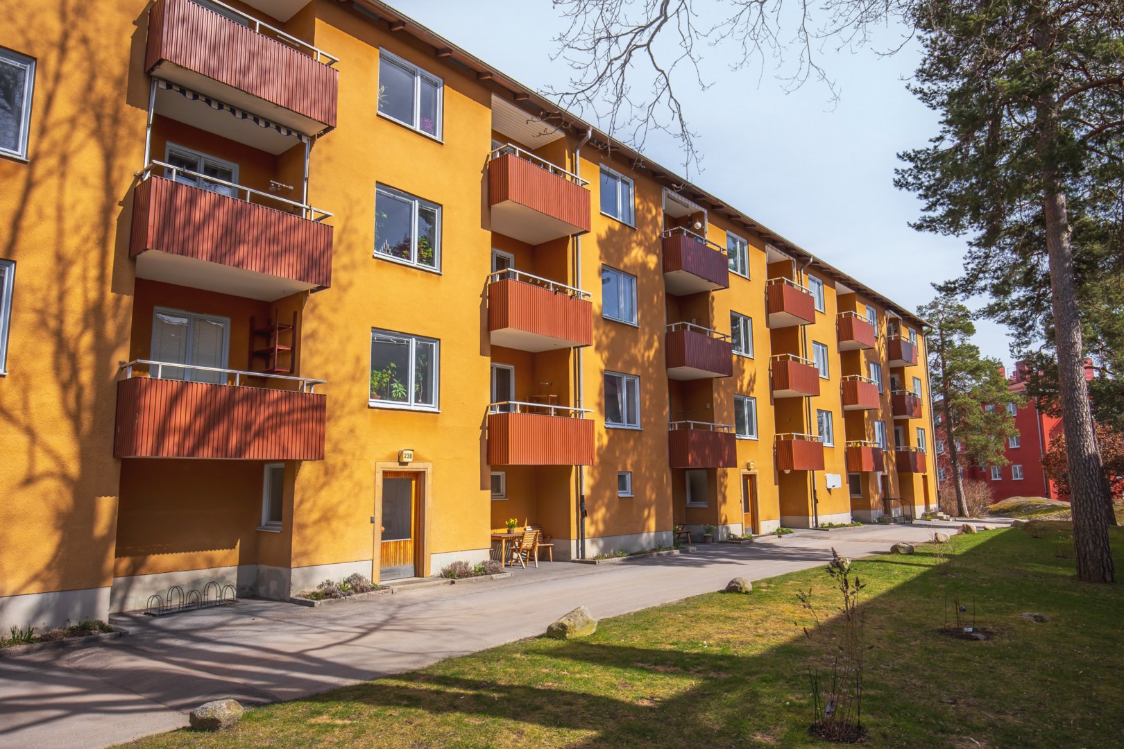 Bostadsbild från Ugglevägen 23B, 3/3 tr, Såld i Saltängen, Nacka