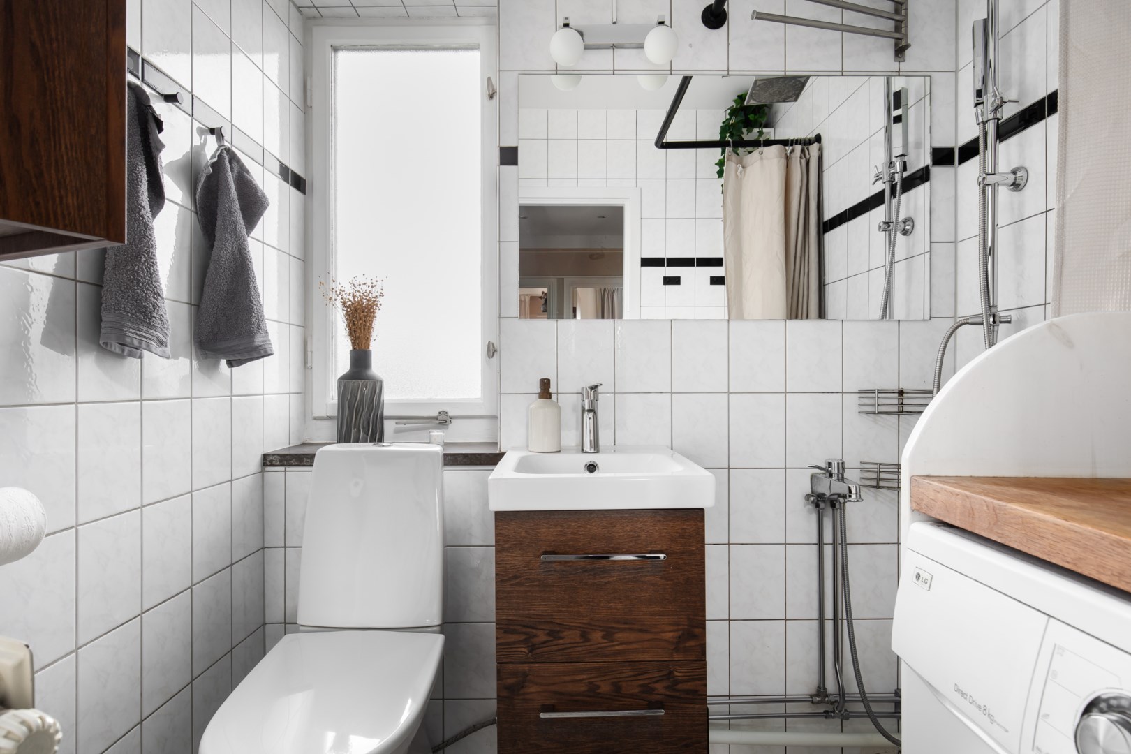 Bostadsbild från Ugglevägen 23B, 3/3 tr, Såld i Saltängen, Nacka