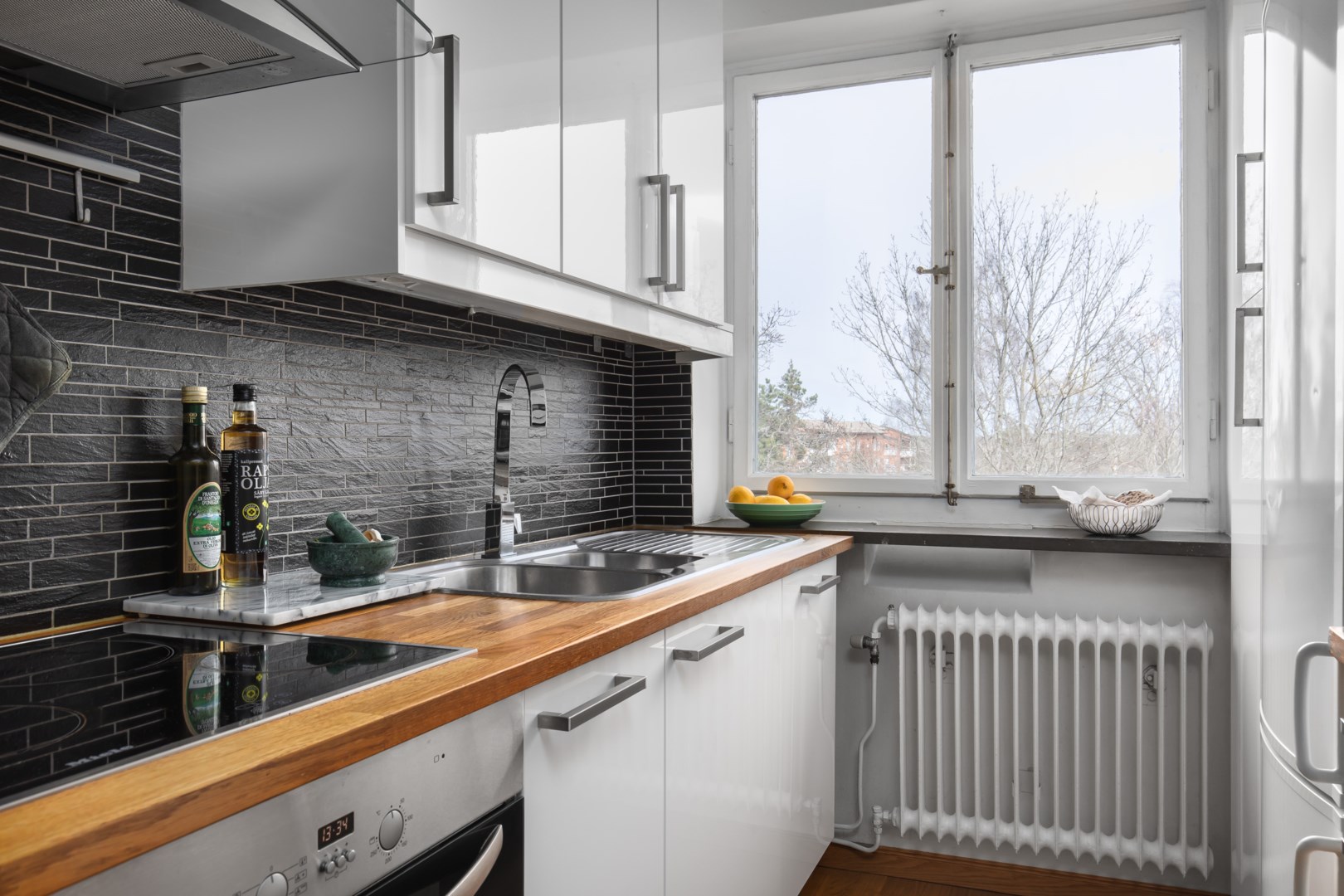 Bostadsbild från Ugglevägen 23B, 3/3 tr, Såld i Saltängen, Nacka