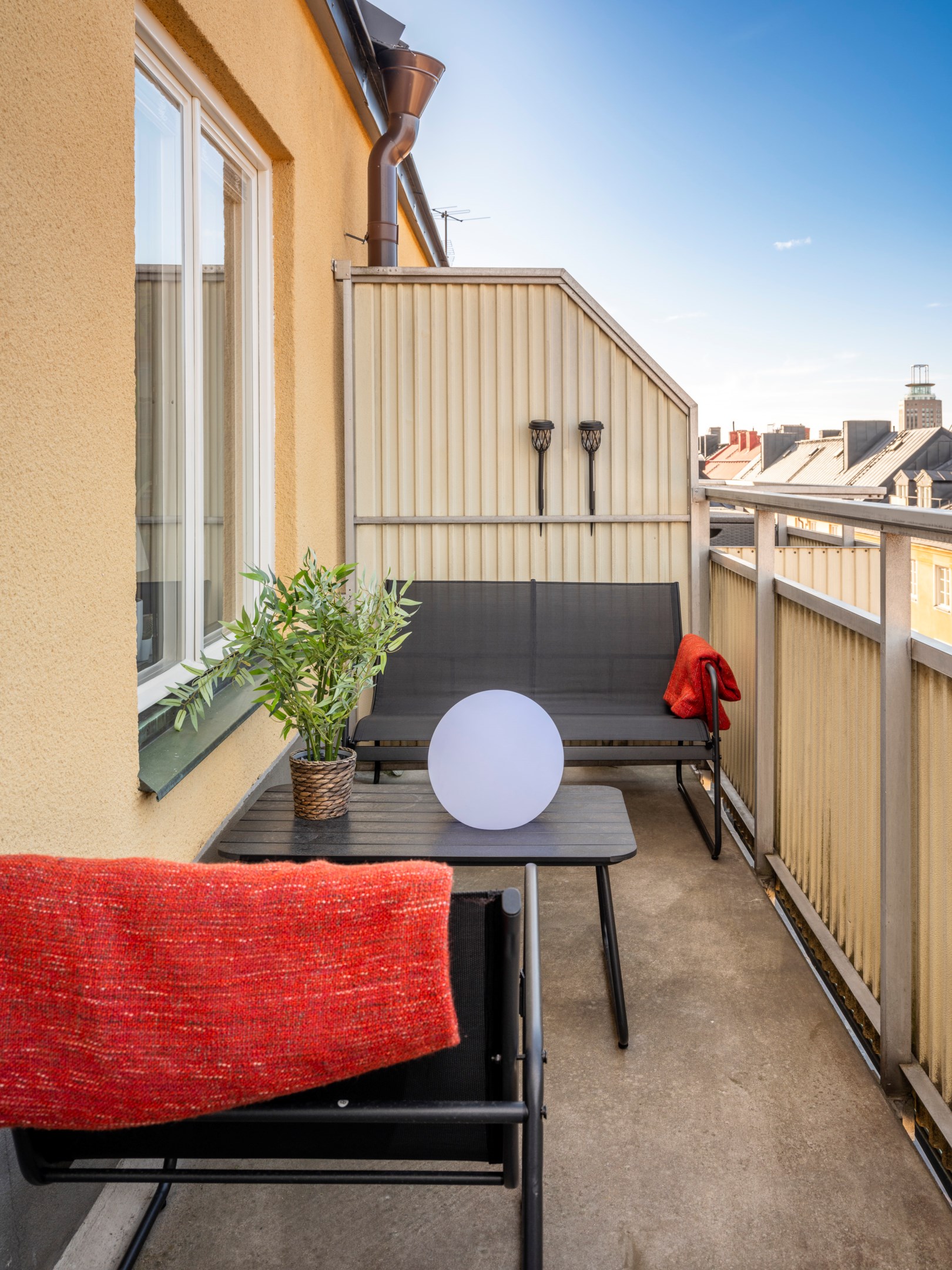 Bostadsbild från Kocksgatan 36, Såld i , Stockholm
