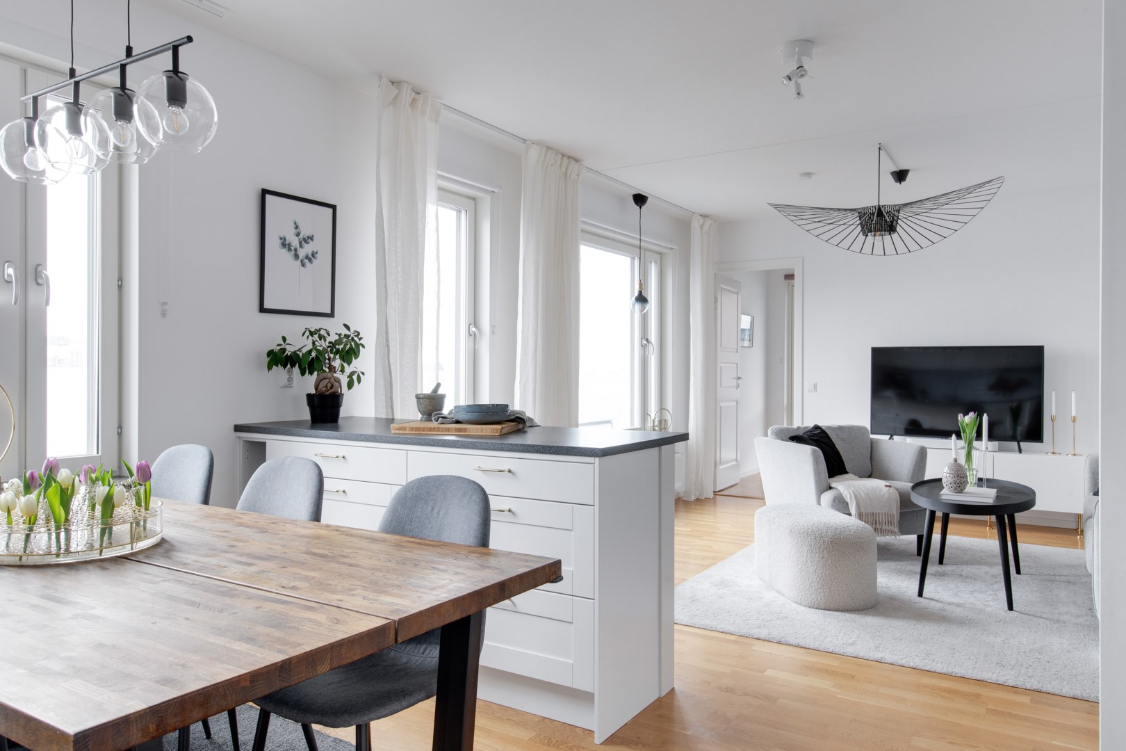 Bostadsbild från Viragatan 3, Såld i Kungsängen, Uppsala