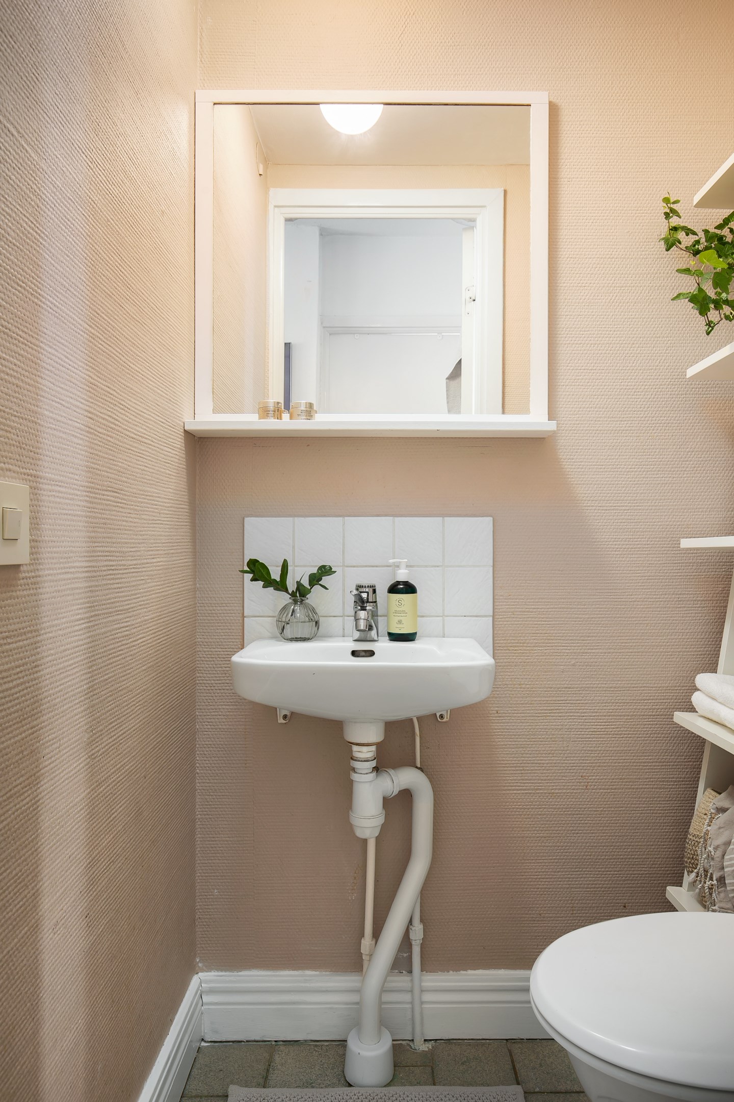 Bostadsbild från Björnskogsvägen 28, Såld i Lugnet, Värmdö