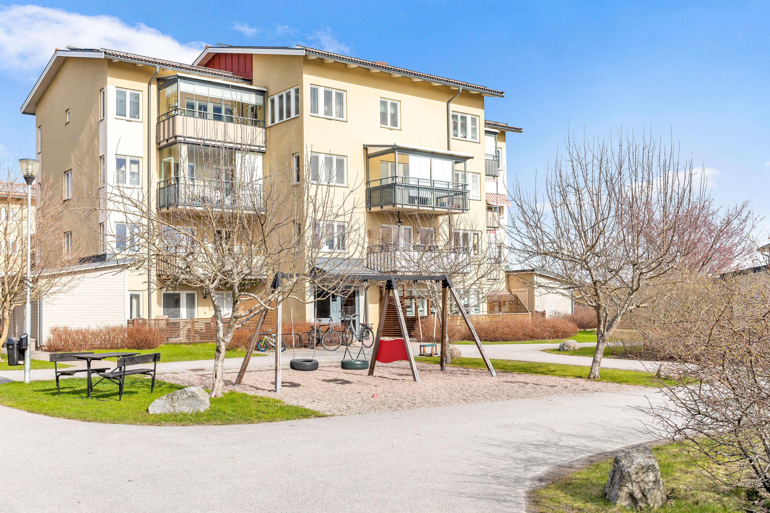 Bostadsbild från Mariedalsgatan 12, Såld i Slavsta, Uppsala