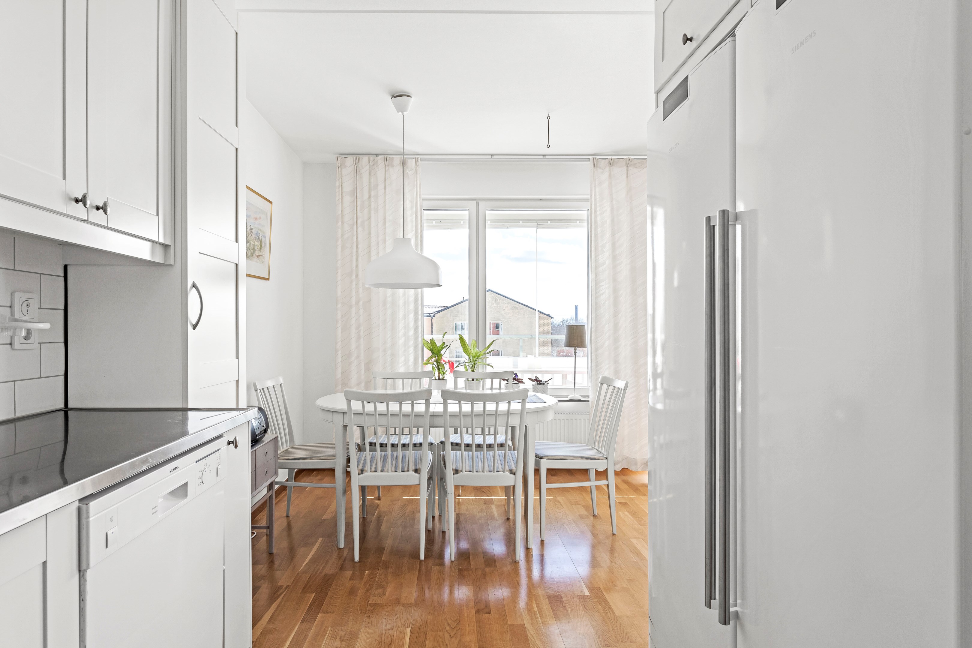 Bostadsbild från Källparksgatan 19, Såld i Salabacke, Uppsala