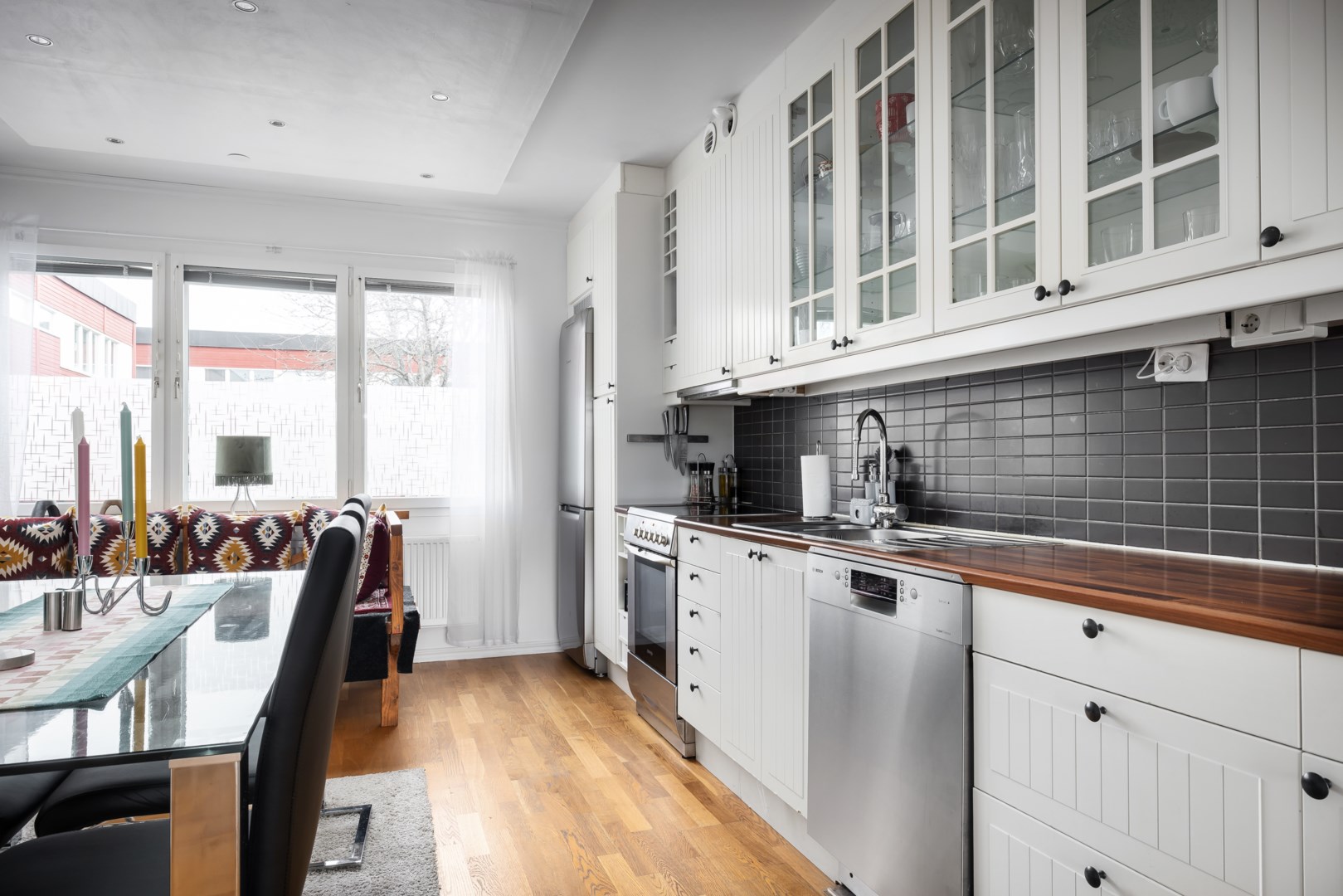 Bostadsbild från Ljuskärrsvägen 78, Såld i Saltsjöbaden, Nacka