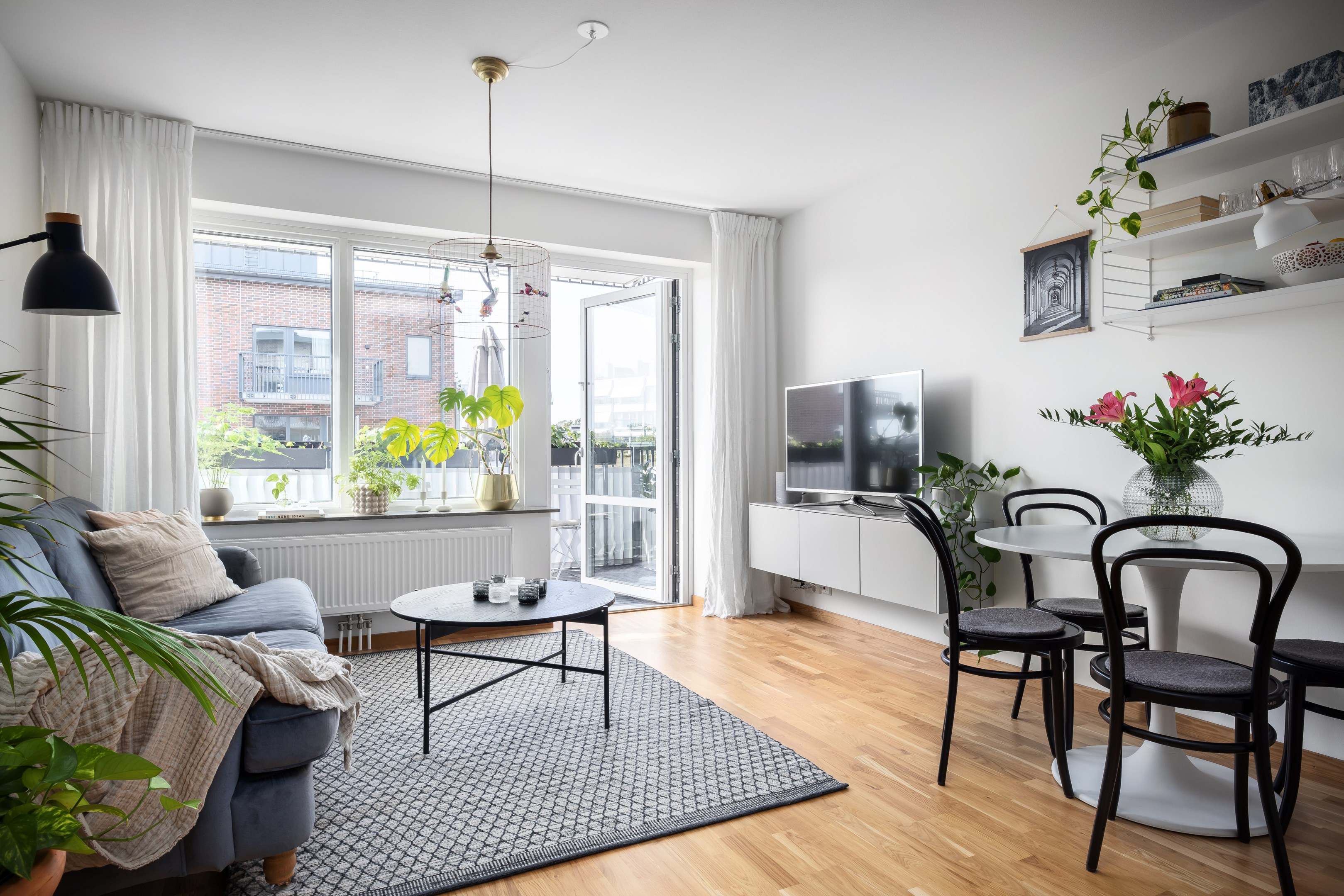 Bostadsbild från Tollareslingan 18, 9 tr, Såld i Tollare, Nacka