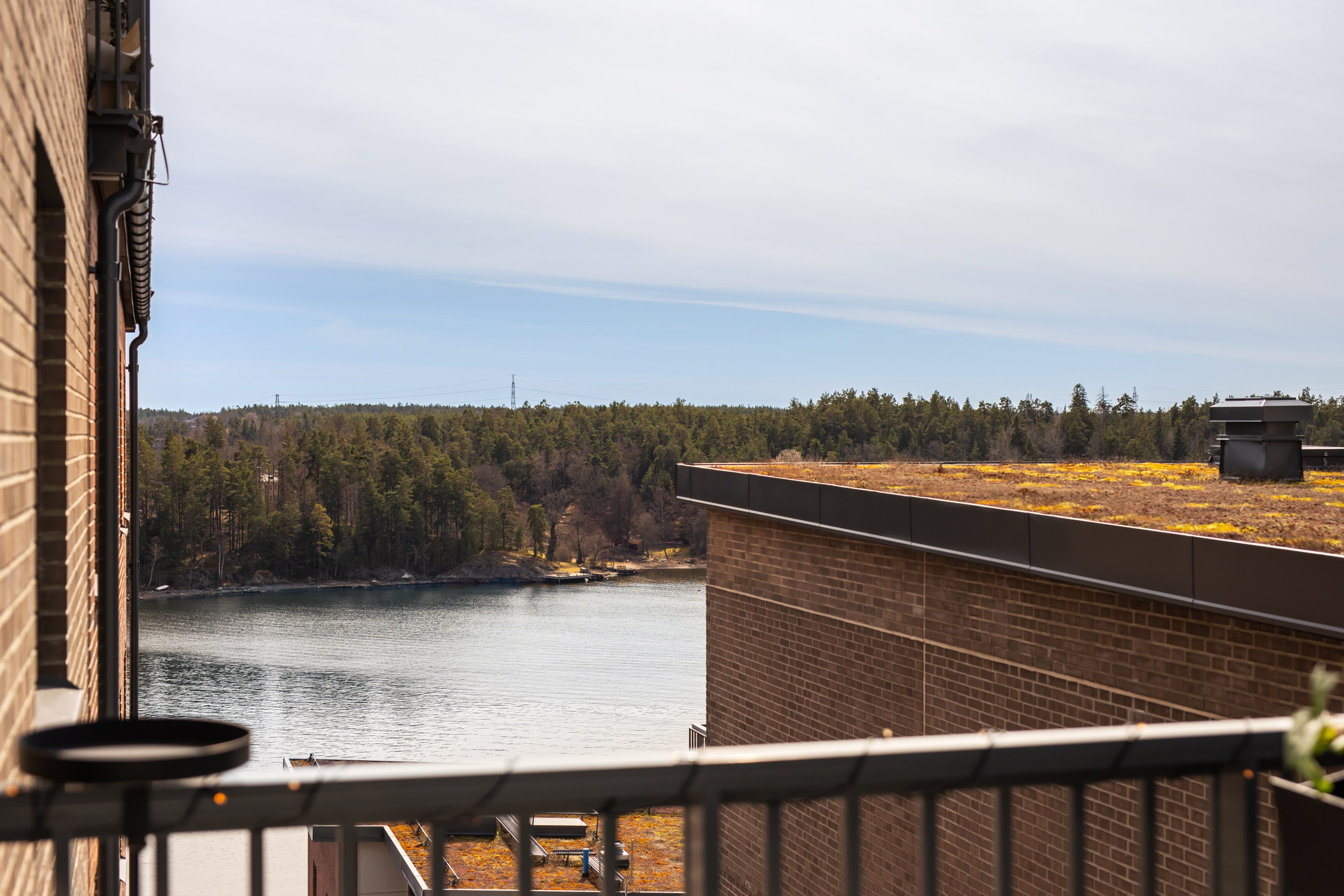 Bostadsbild från Tollareslingan 18, 9 tr, Såld i Tollare, Nacka