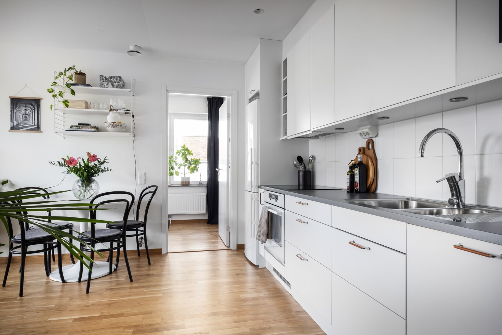 Bostadsbild från Tollareslingan 18, 9 tr, Såld i Tollare, Nacka