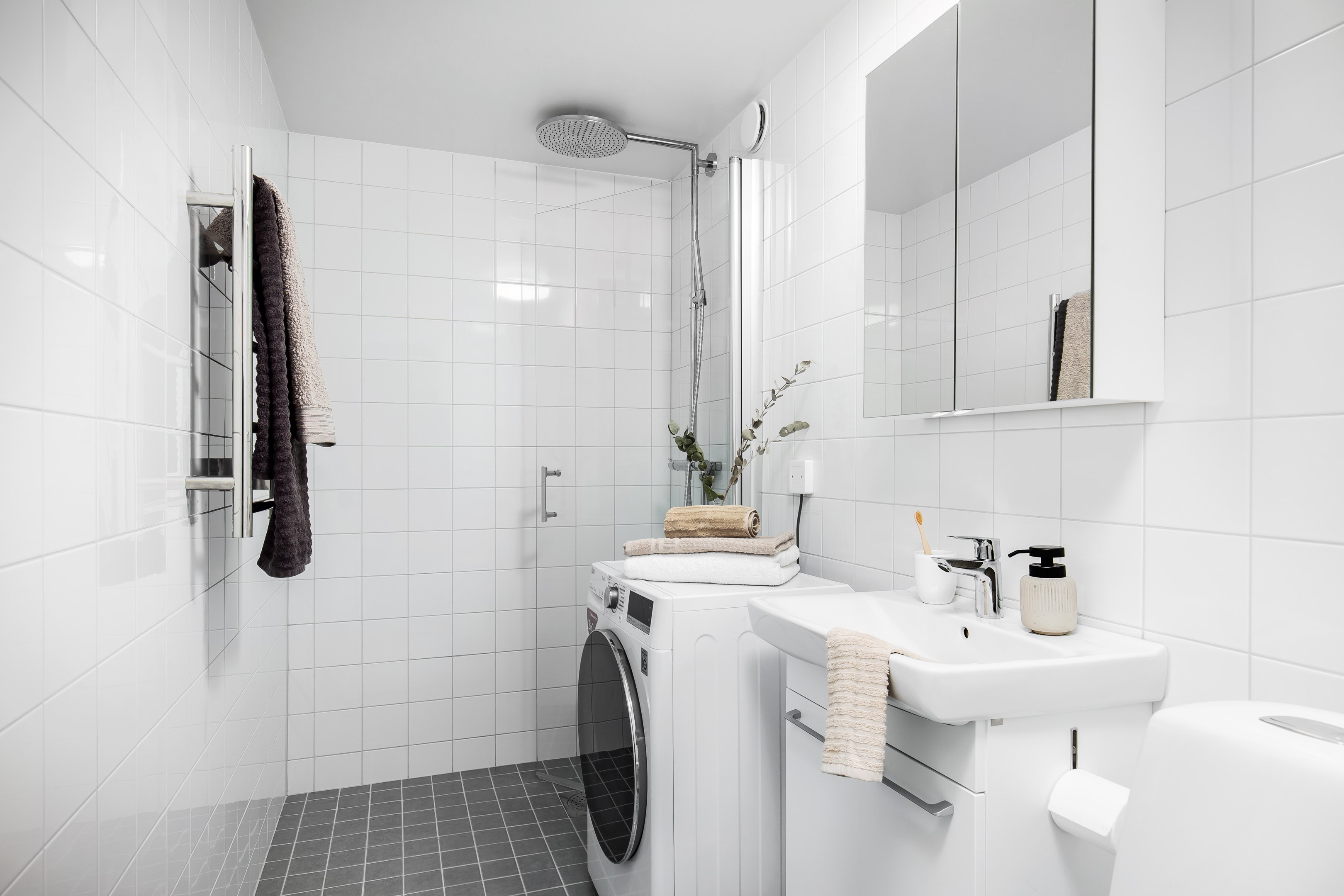 Bostadsbild från Meitens Väg 21, Såld i Lugnet, Värmdö