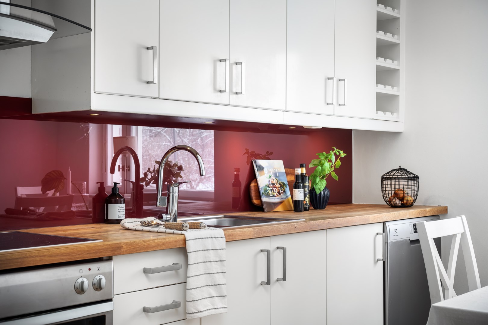 Bostadsbild från Meitens Väg 21, Såld i Lugnet, Värmdö