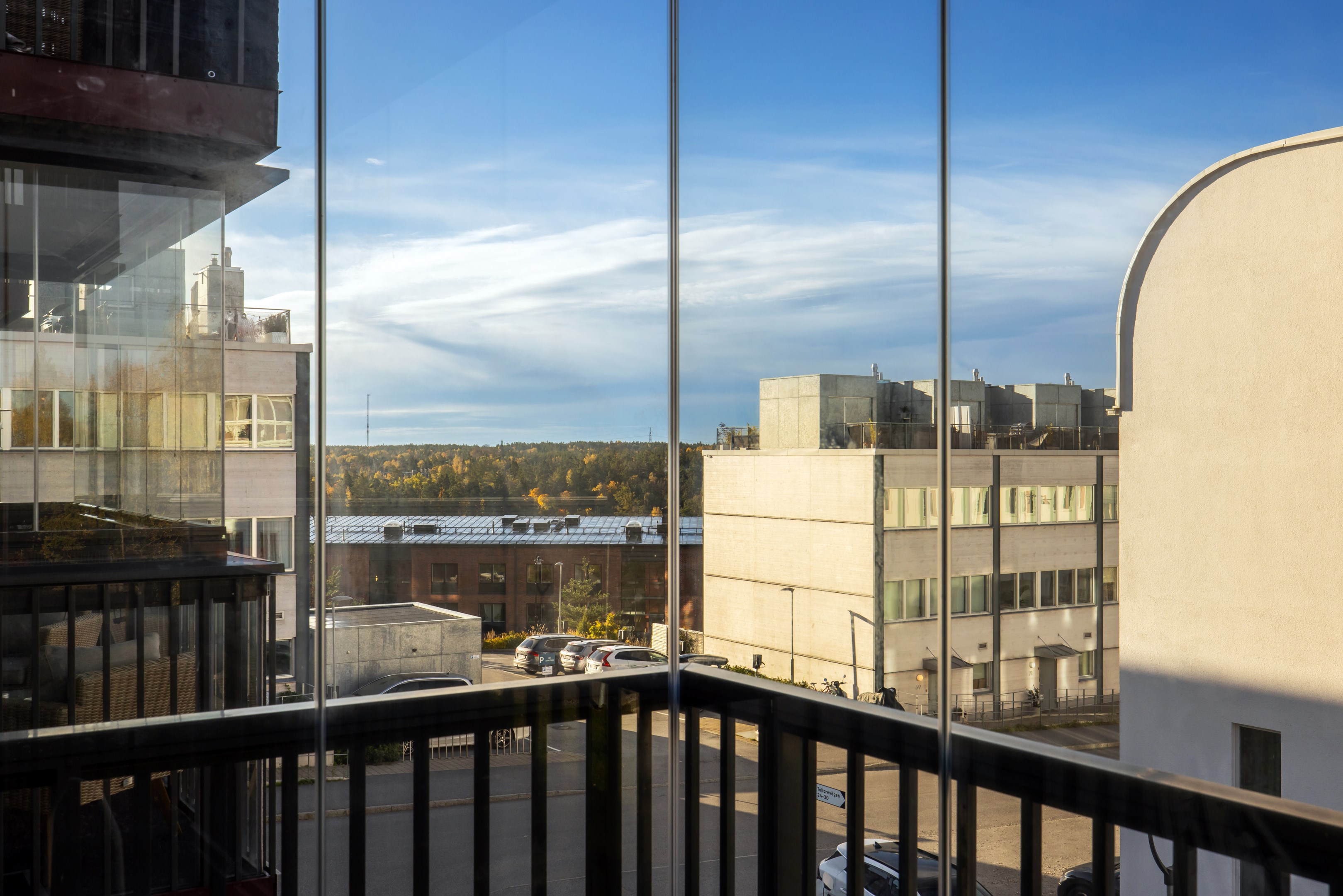 Bostadsbild från Tollarevägen 24, Såld i Tollare, Nacka