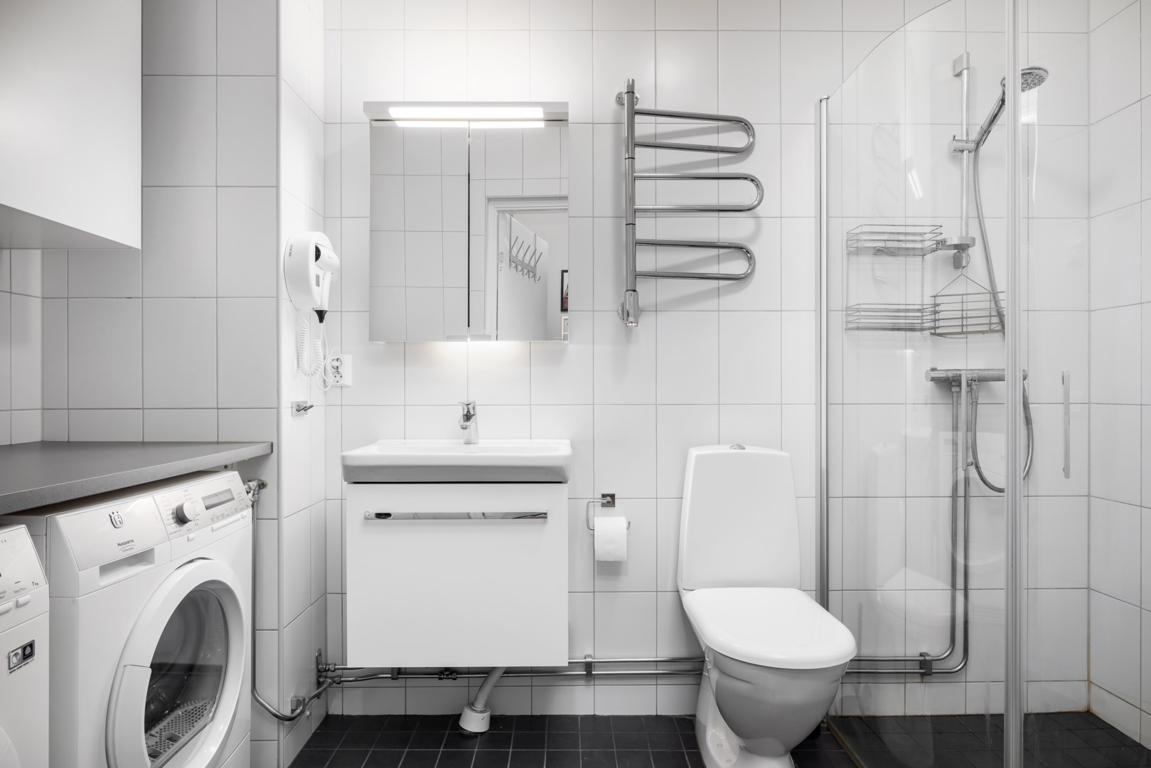 Bostadsbild från Tollarevägen 24, Såld i Tollare, Nacka