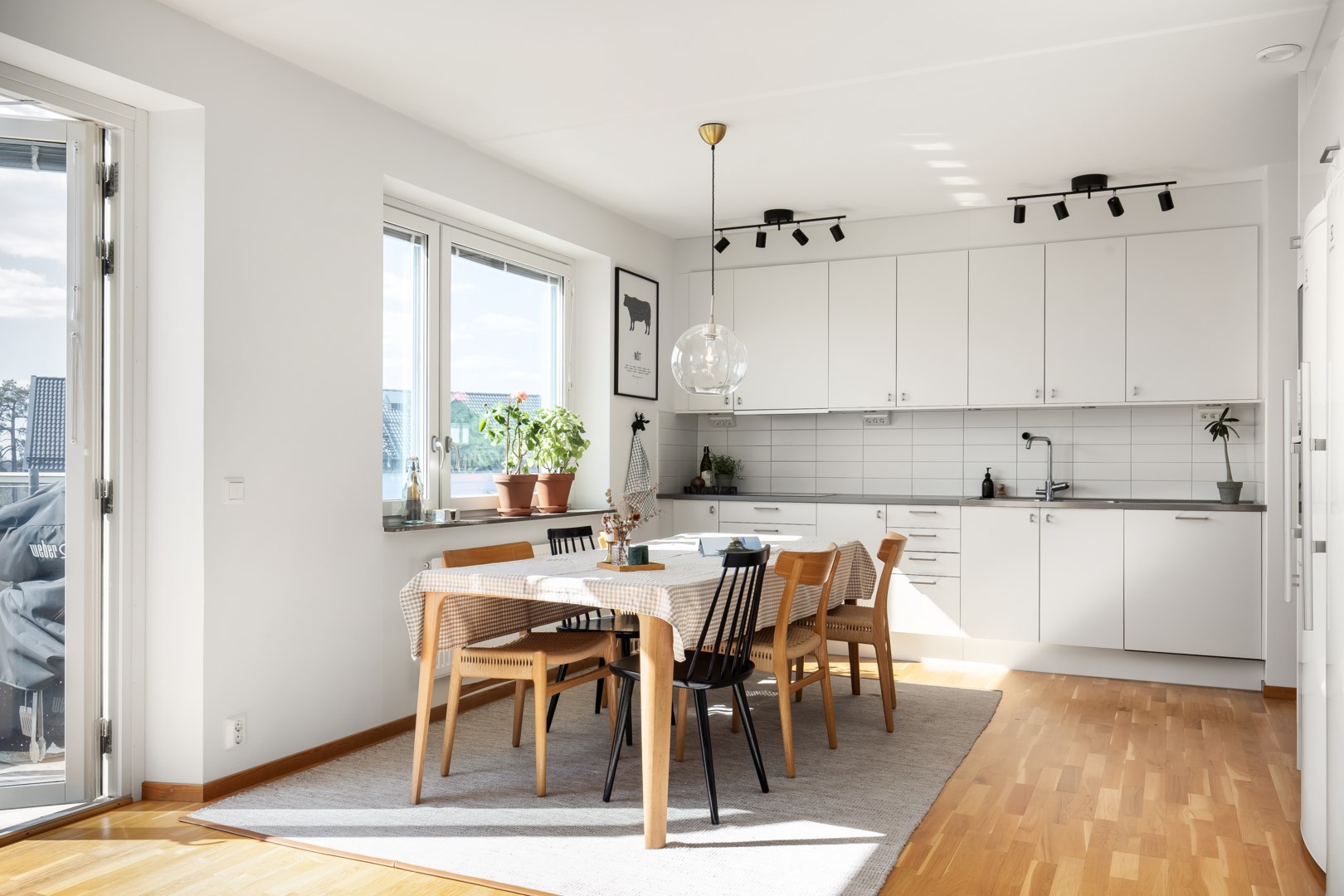 Bostadsbild från Hedenströms väg 15, 4/4 tr, Såld i Tollare, Nacka