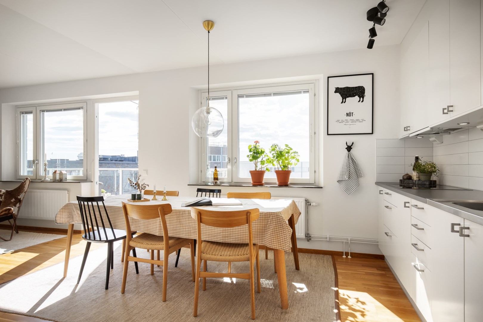 Bostadsbild från Hedenströms väg 15, 4/4 tr, Såld i Tollare, Nacka