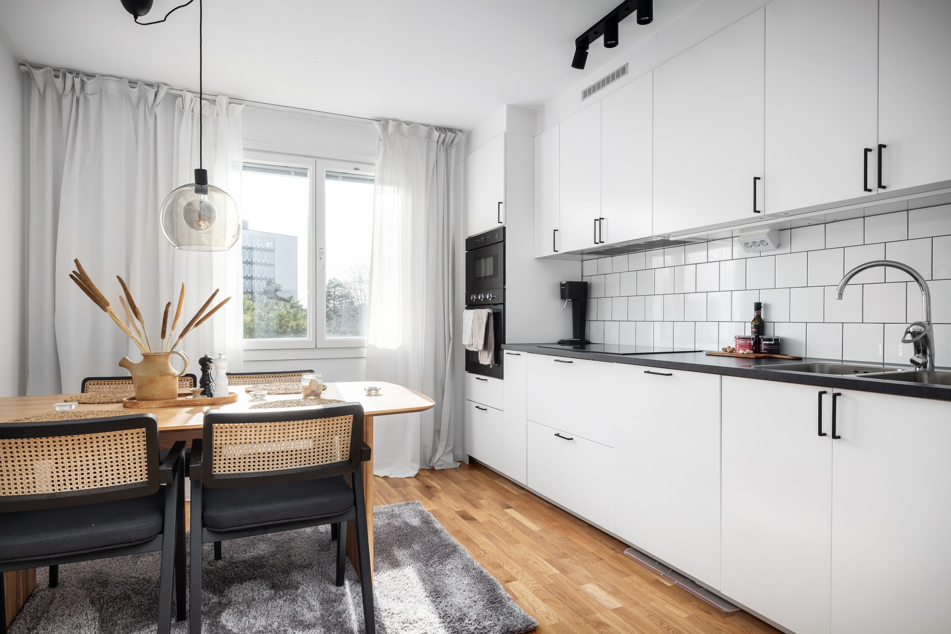 Bostadsbild från Edinsvägen 12, Såld i Ektorp, Nacka