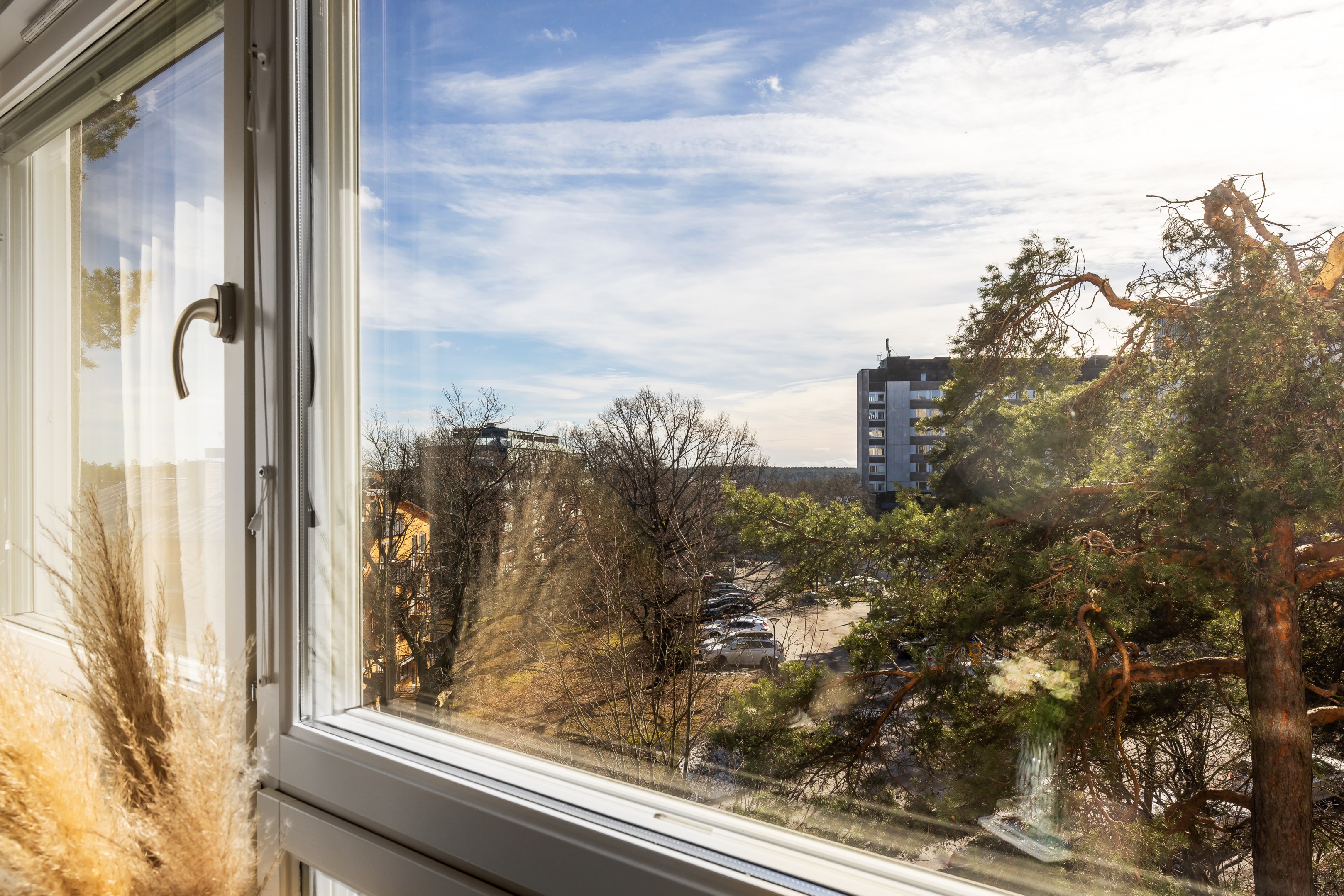 Bostadsbild från Edinsvägen 12, Såld i Ektorp, Nacka