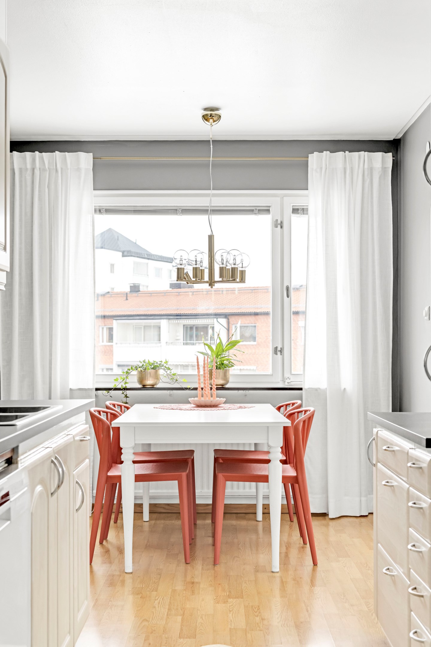 Bostadsbild från Sköldungagatan 35, Såld i Svartbäcken, Uppsala