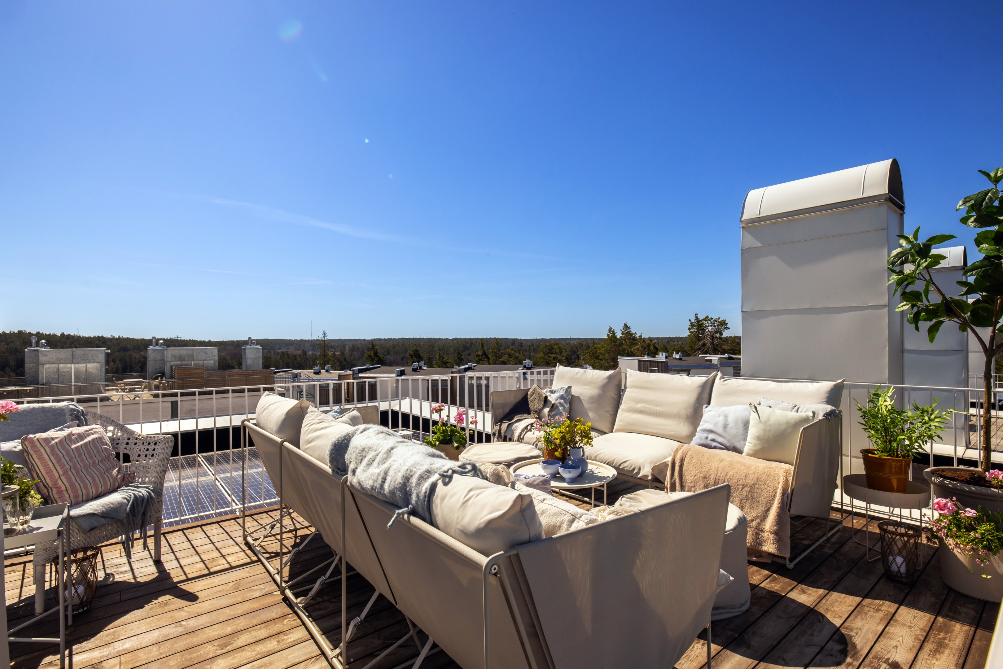 Bostadsbild från Tollarevägen 46, Såld i Tollare, Nacka