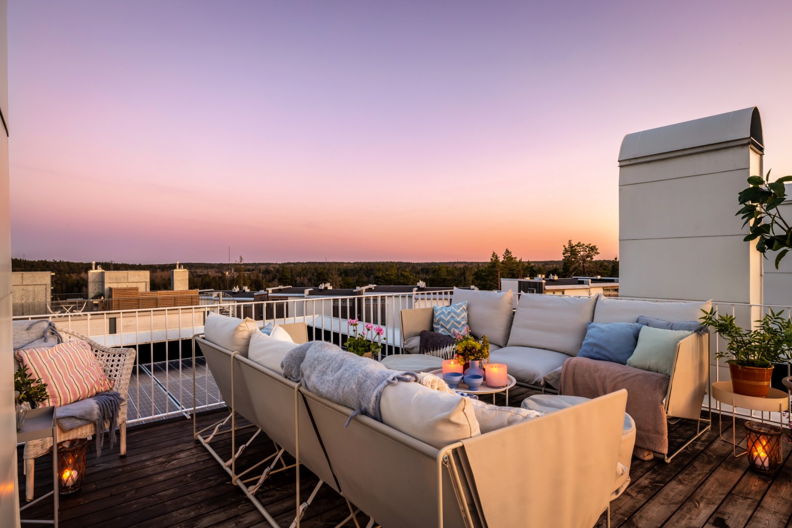 Bostadsbild från Tollarevägen 46, Såld i Tollare, Nacka