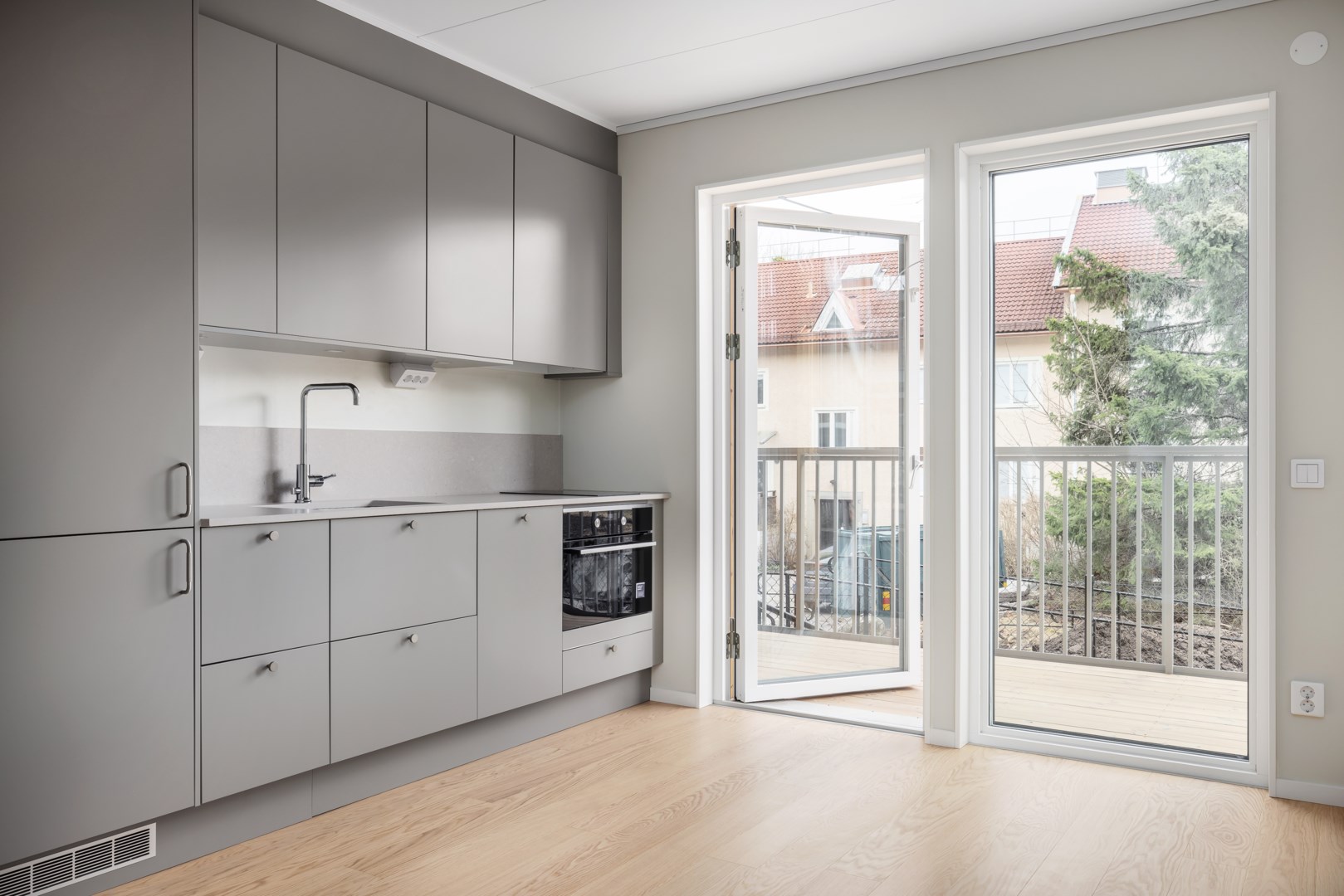 Bostadsbild från Östra Gräsvägen 5, Såld i Skuru, Nacka