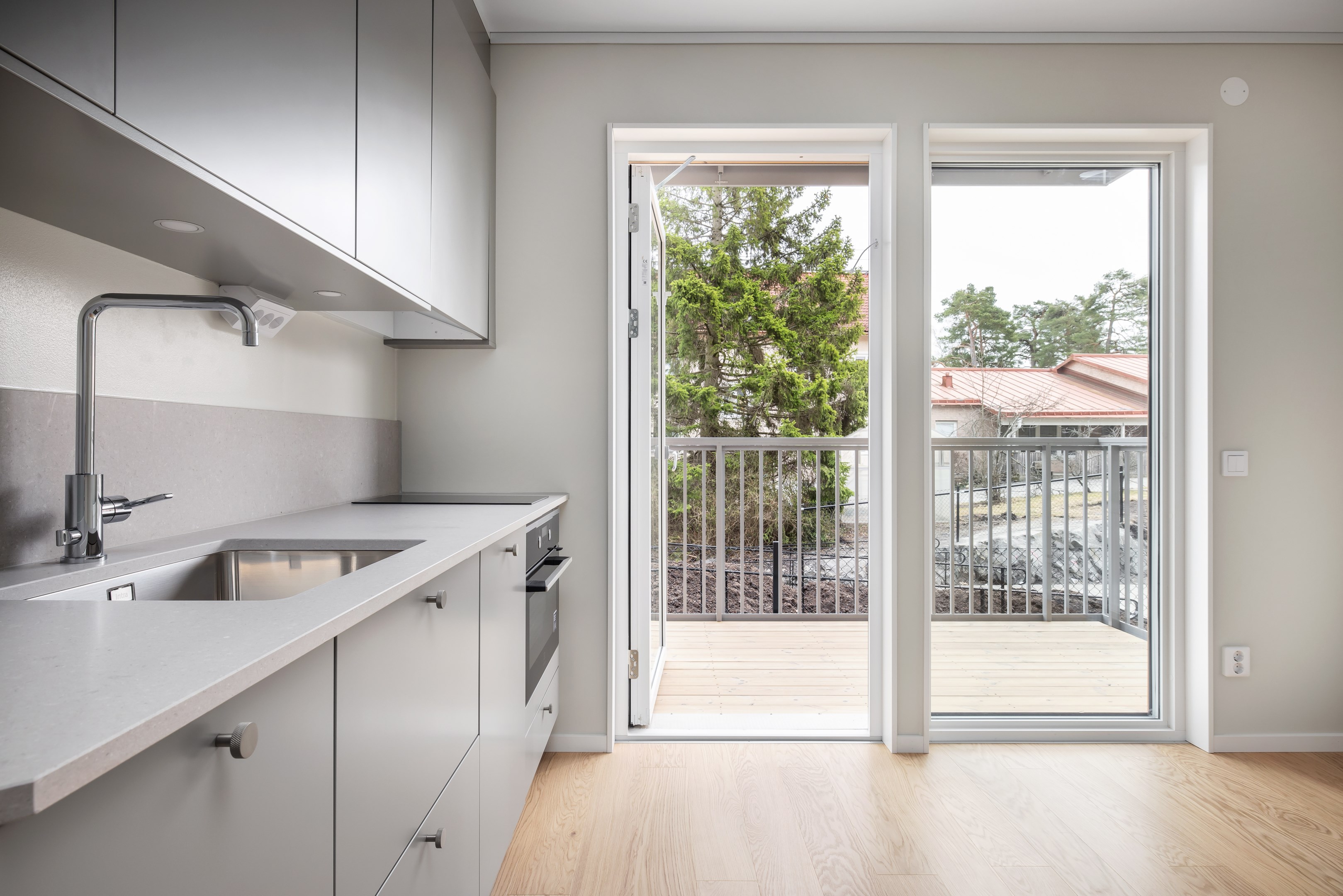 Bostadsbild från Östra Gräsvägen 5, Såld i Skuru, Nacka