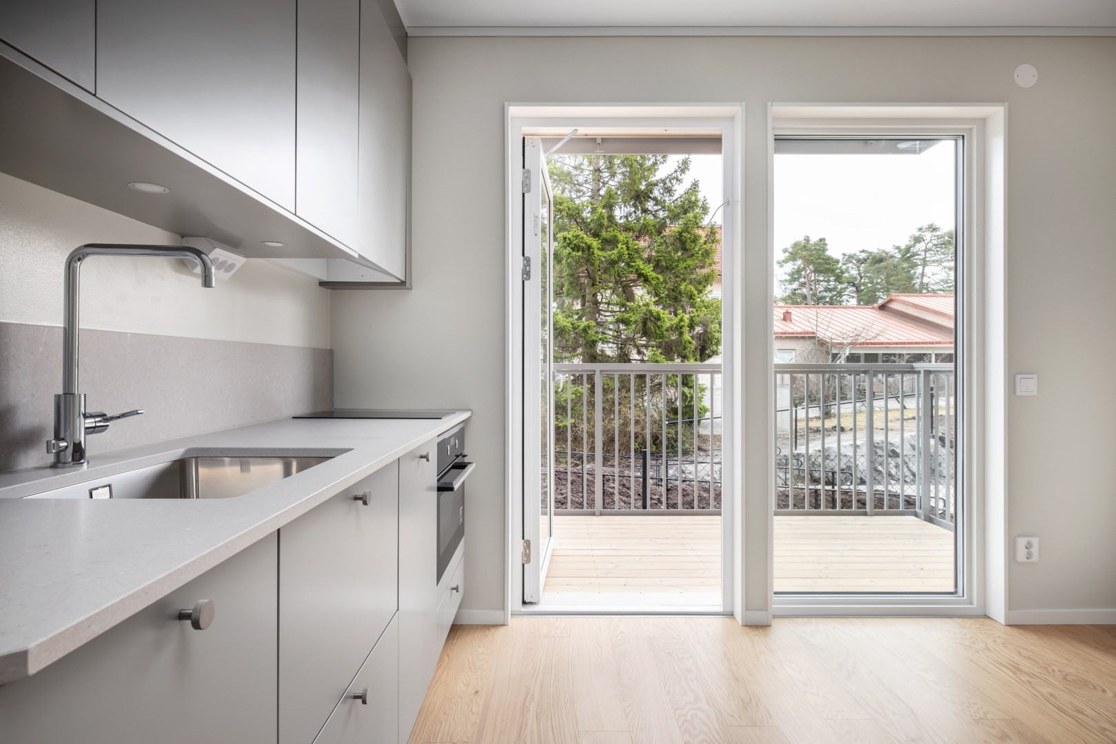 Bostadsbild från Östra Gräsvägen 5, Såld i Skuru, Nacka