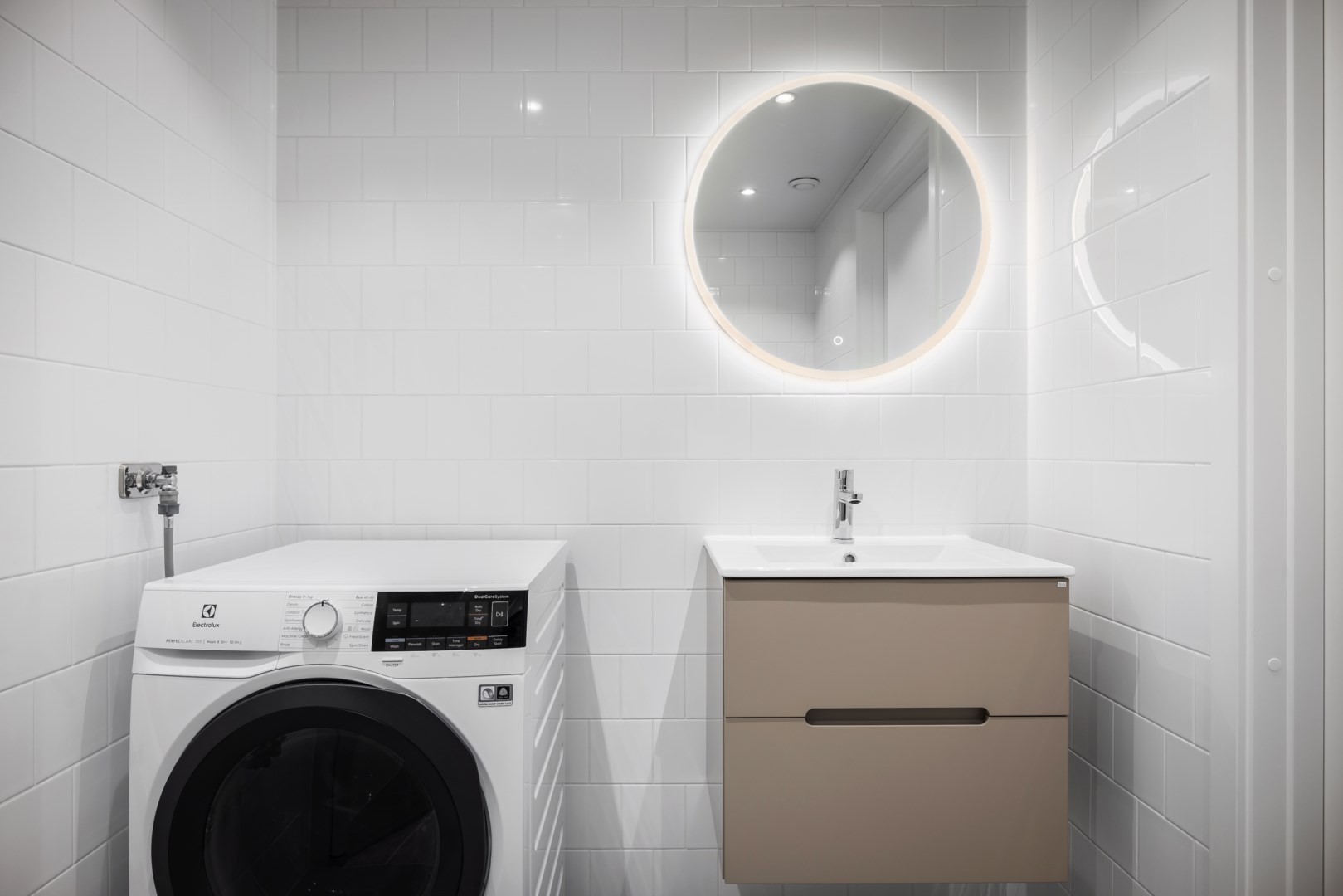 Bostadsbild från Östra Gräsvägen 5, Såld i Skuru, Nacka