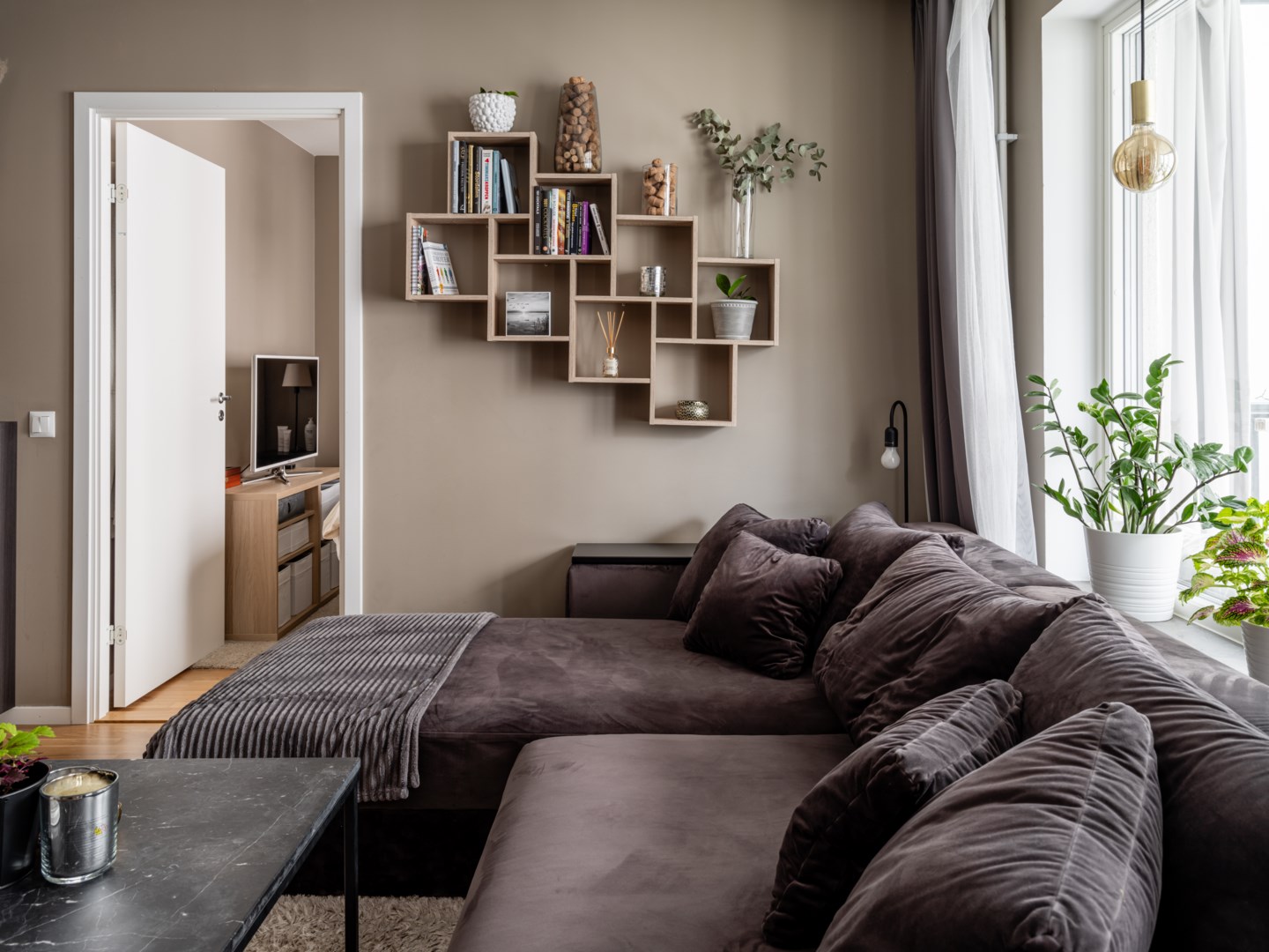 Bostadsbild från Sjöviksbacken 18, Såld i Liljeholmen, Stockholm