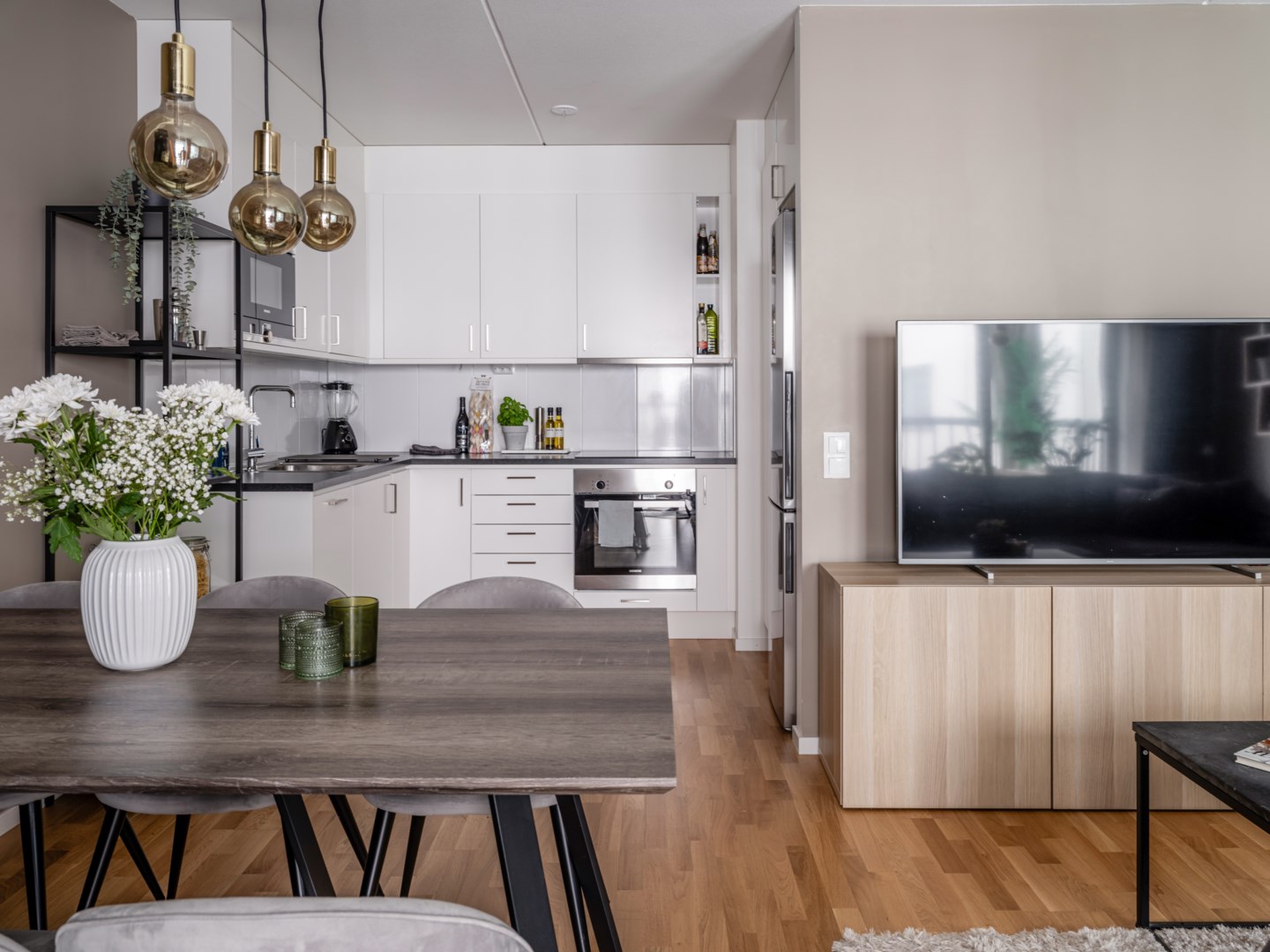 Bostadsbild från Sjöviksbacken 18, Såld i Liljeholmen, Stockholm