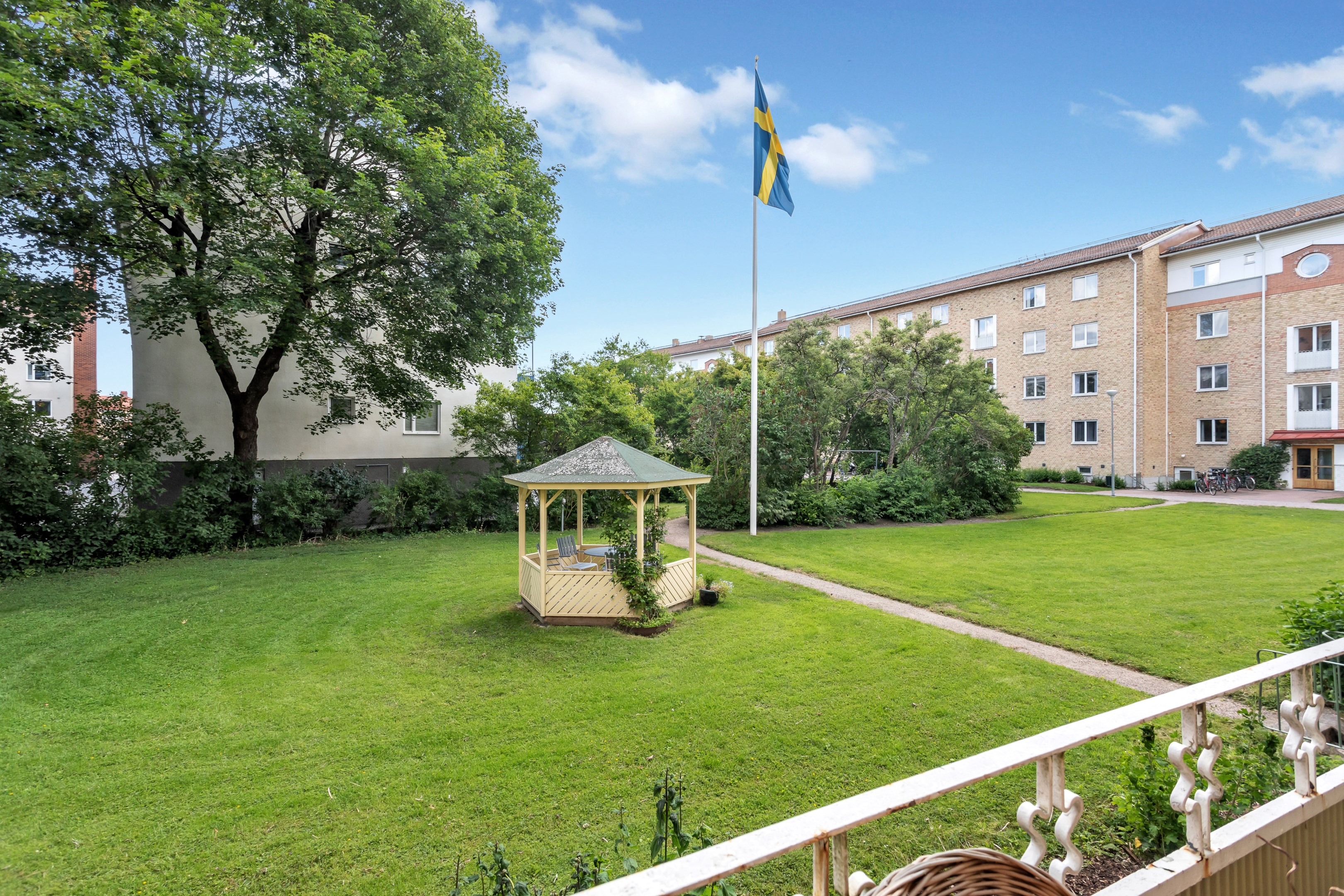 Bostadsbild från Prästgårdsgatan 8A, Såld i Stabby, Uppsala