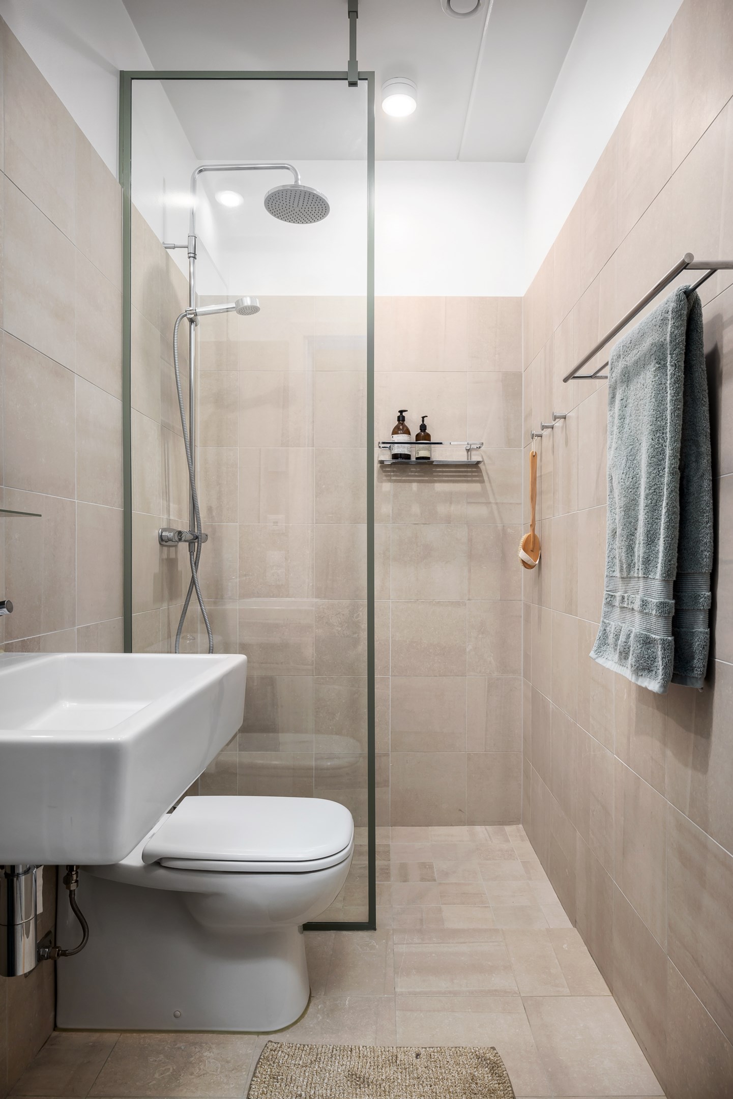 Bostadsbild från Tollareslingan 5, 5 tr, Såld i Tollare, Nacka