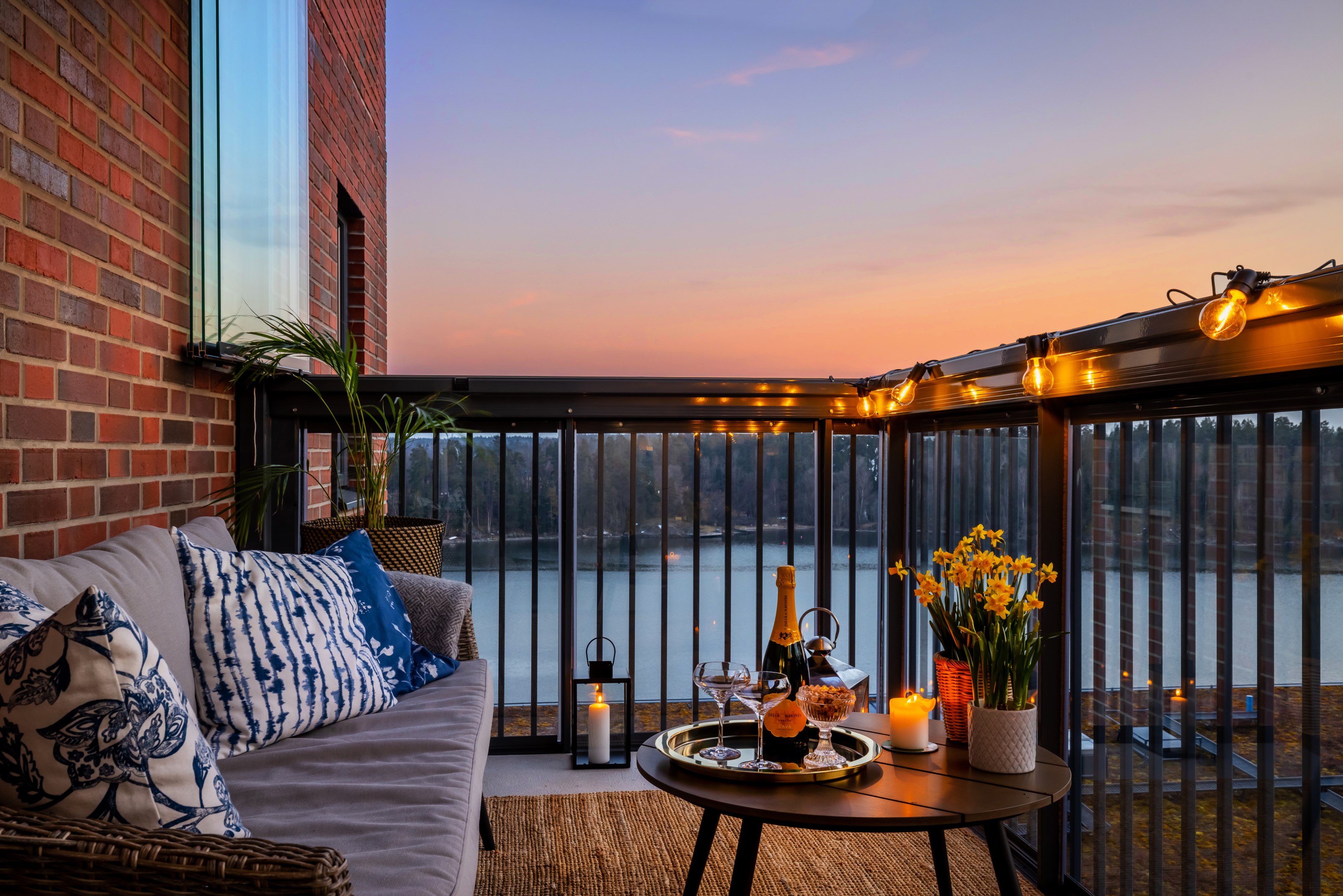 Bostadsbild från Tollareslingan 12, 8 tr, Såld i Tollare, Nacka