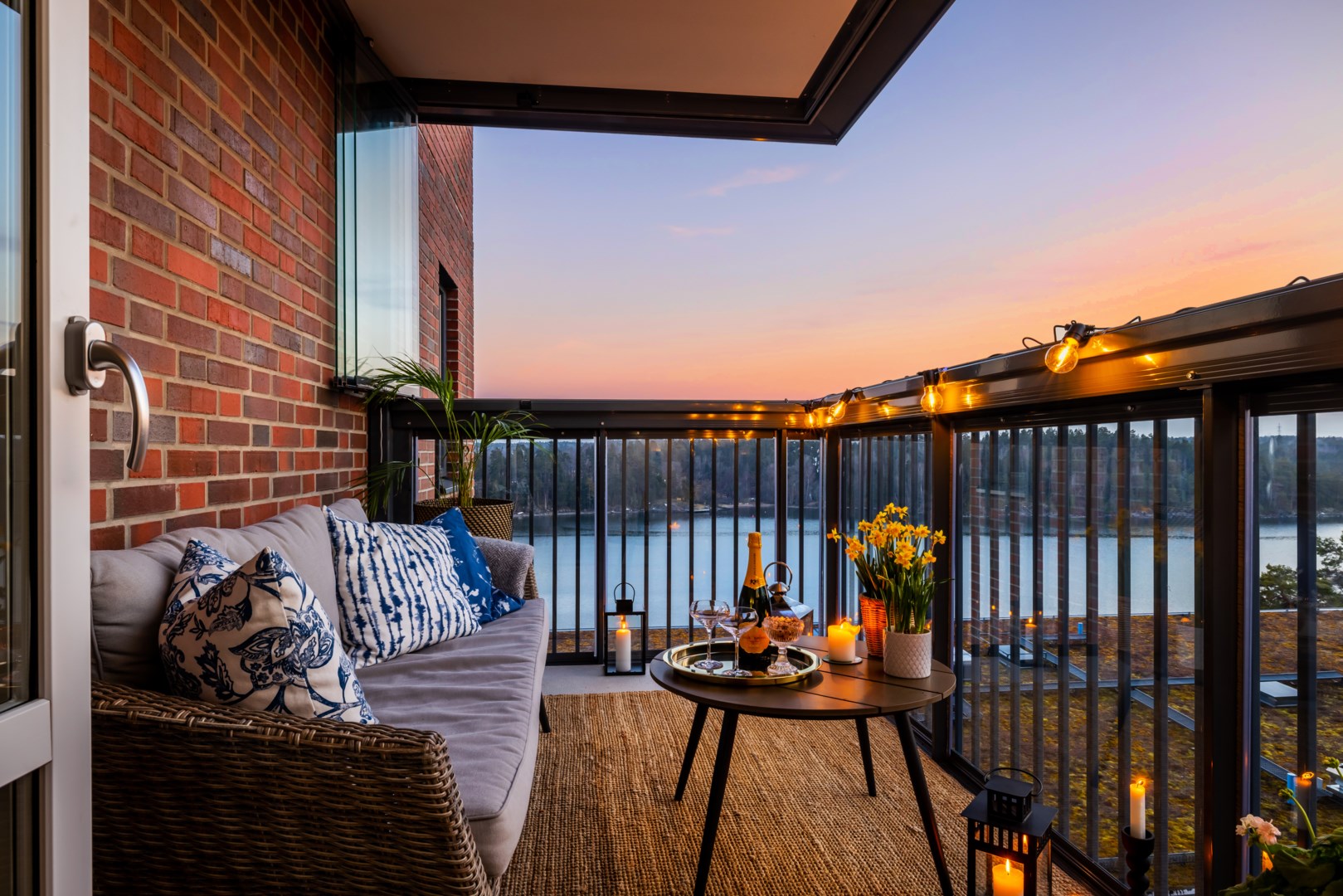 Bostadsbild från Tollareslingan 12, 8 tr, Såld i Tollare, Nacka