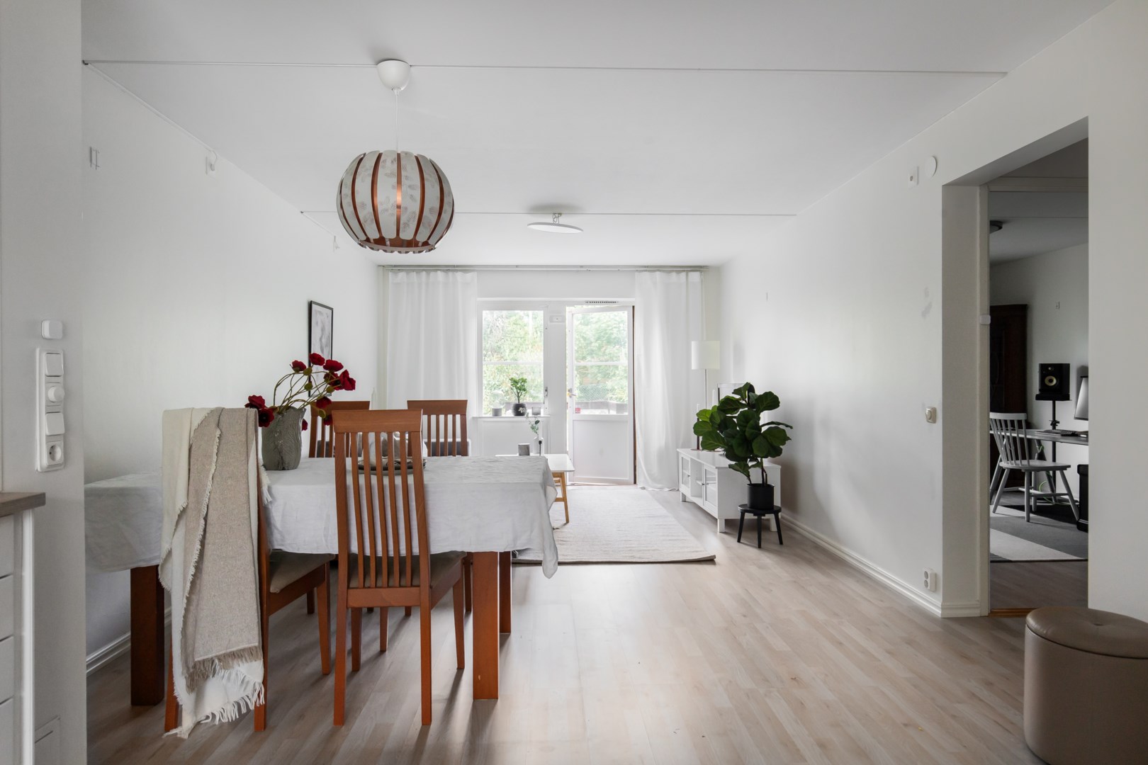 Bostadsbild från Norrholmsvägen 59, Såld i Östra Orminge, Nacka