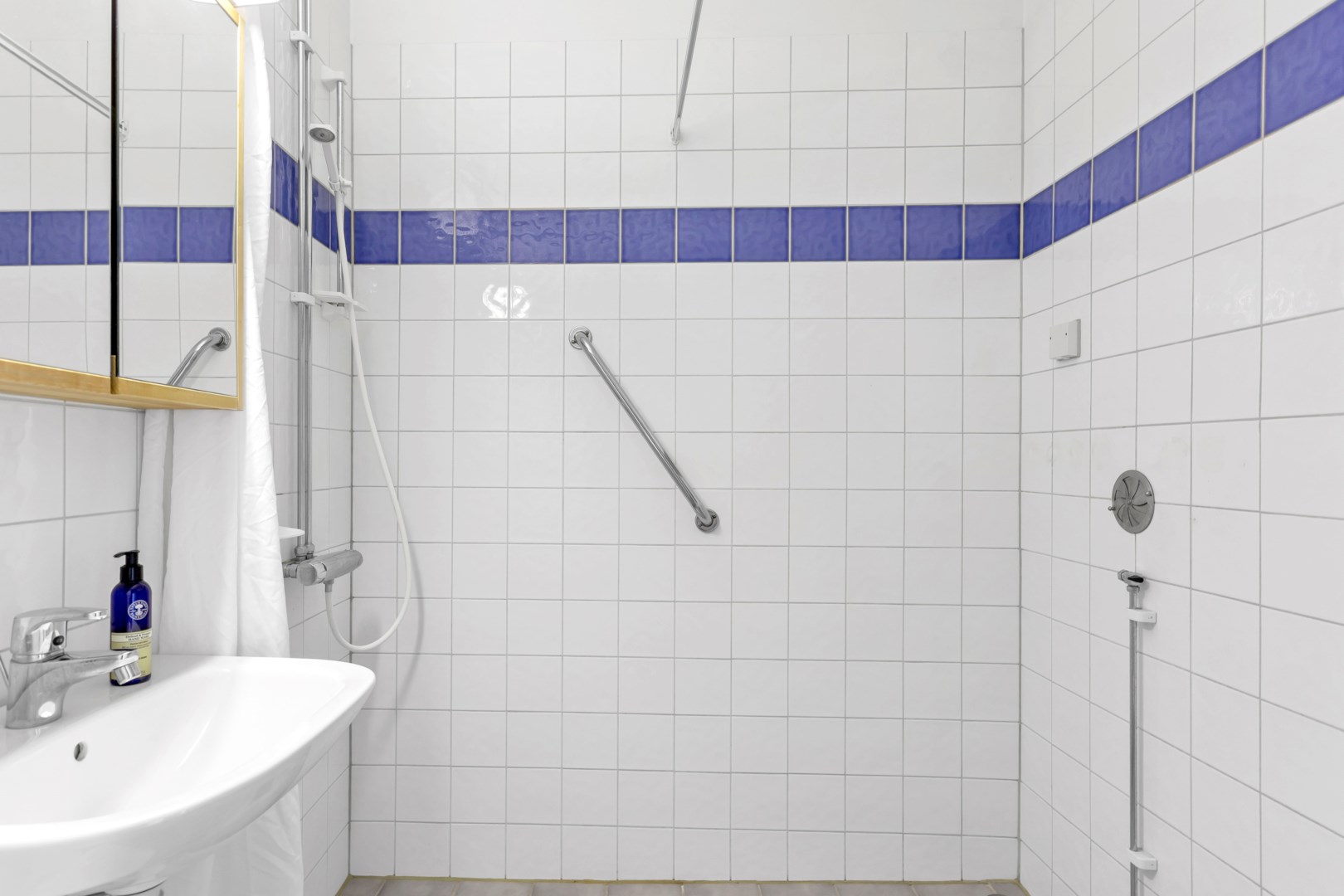 Bostadsbild från Åsgränd 2A, Såld i Öfre Slotts, Uppsala