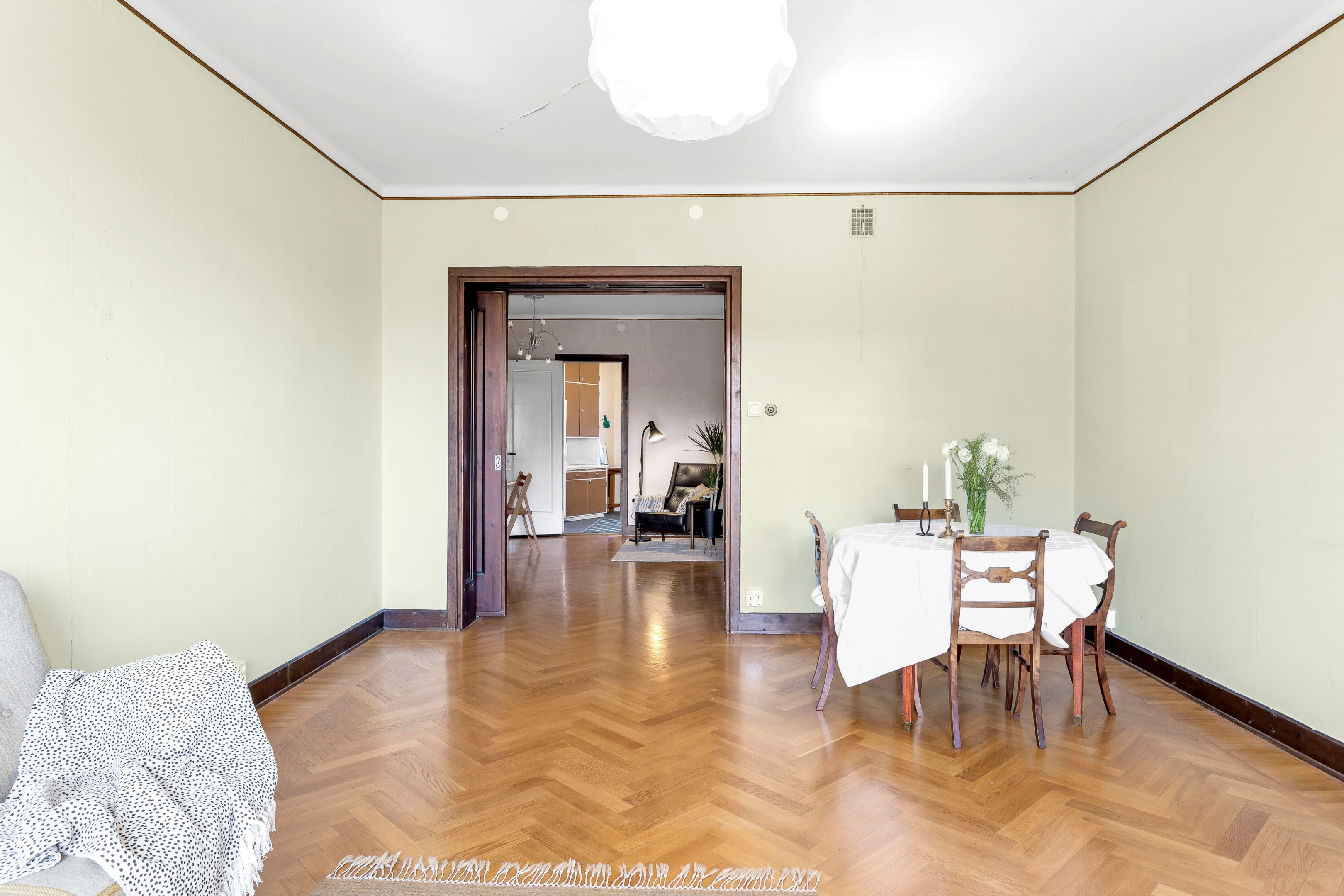 Bostadsbild från Åsgränd 2A, Såld i Öfre Slotts, Uppsala