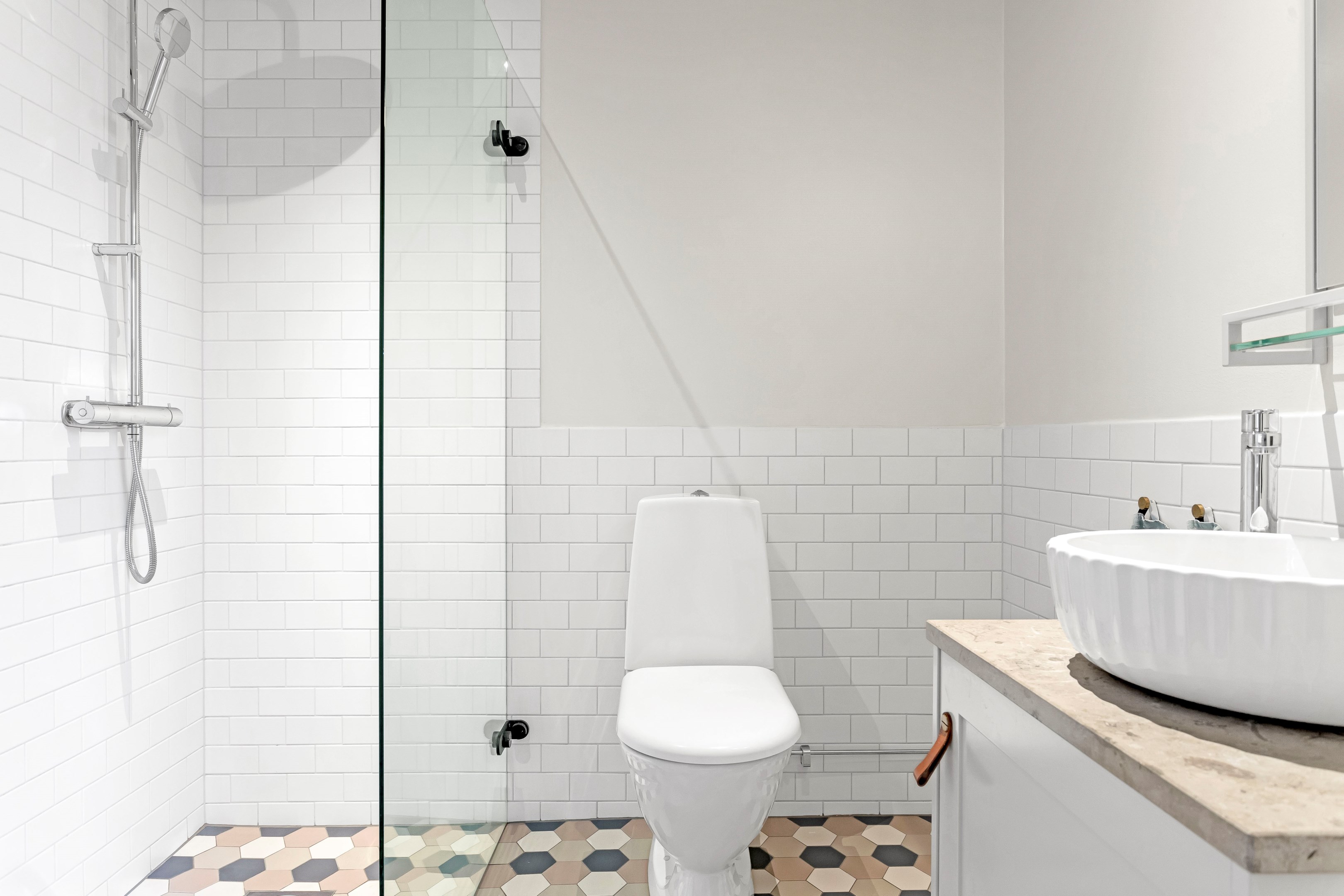 Bostadsbild från Vikvägen 26, Såld i Vårdsätra, Uppsala