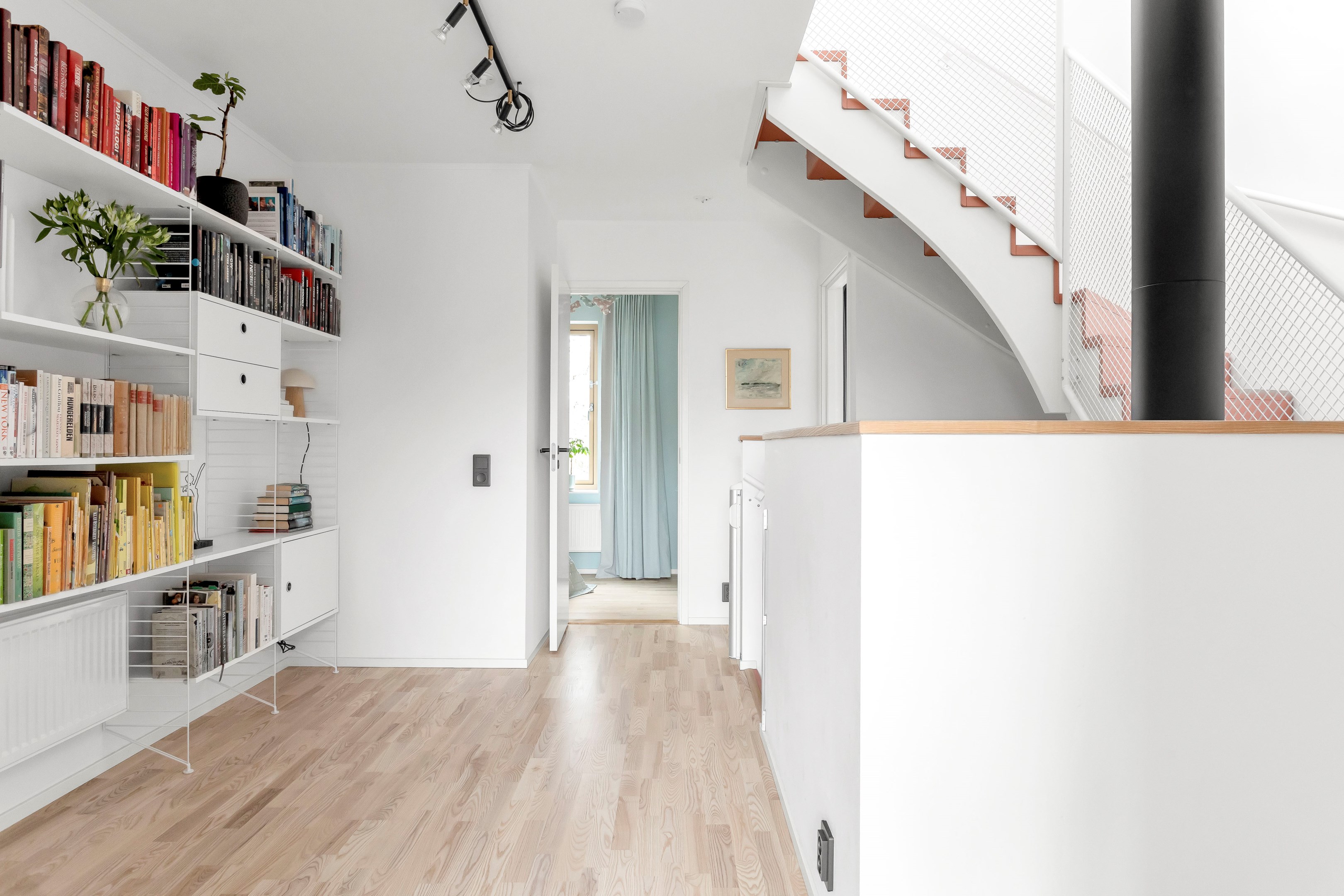 Bostadsbild från Vikvägen 26, Såld i Vårdsätra, Uppsala