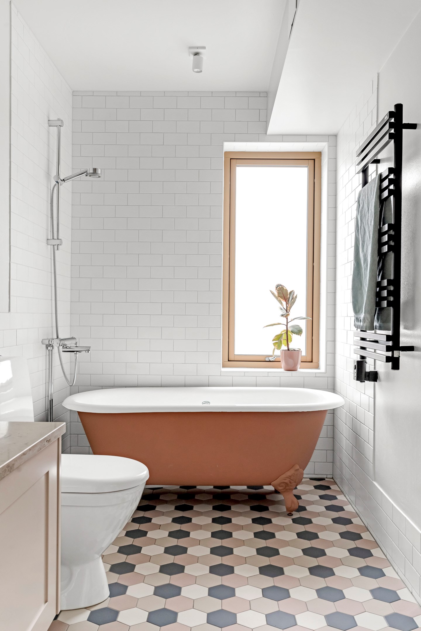 Bostadsbild från Vikvägen 26, Såld i Vårdsätra, Uppsala