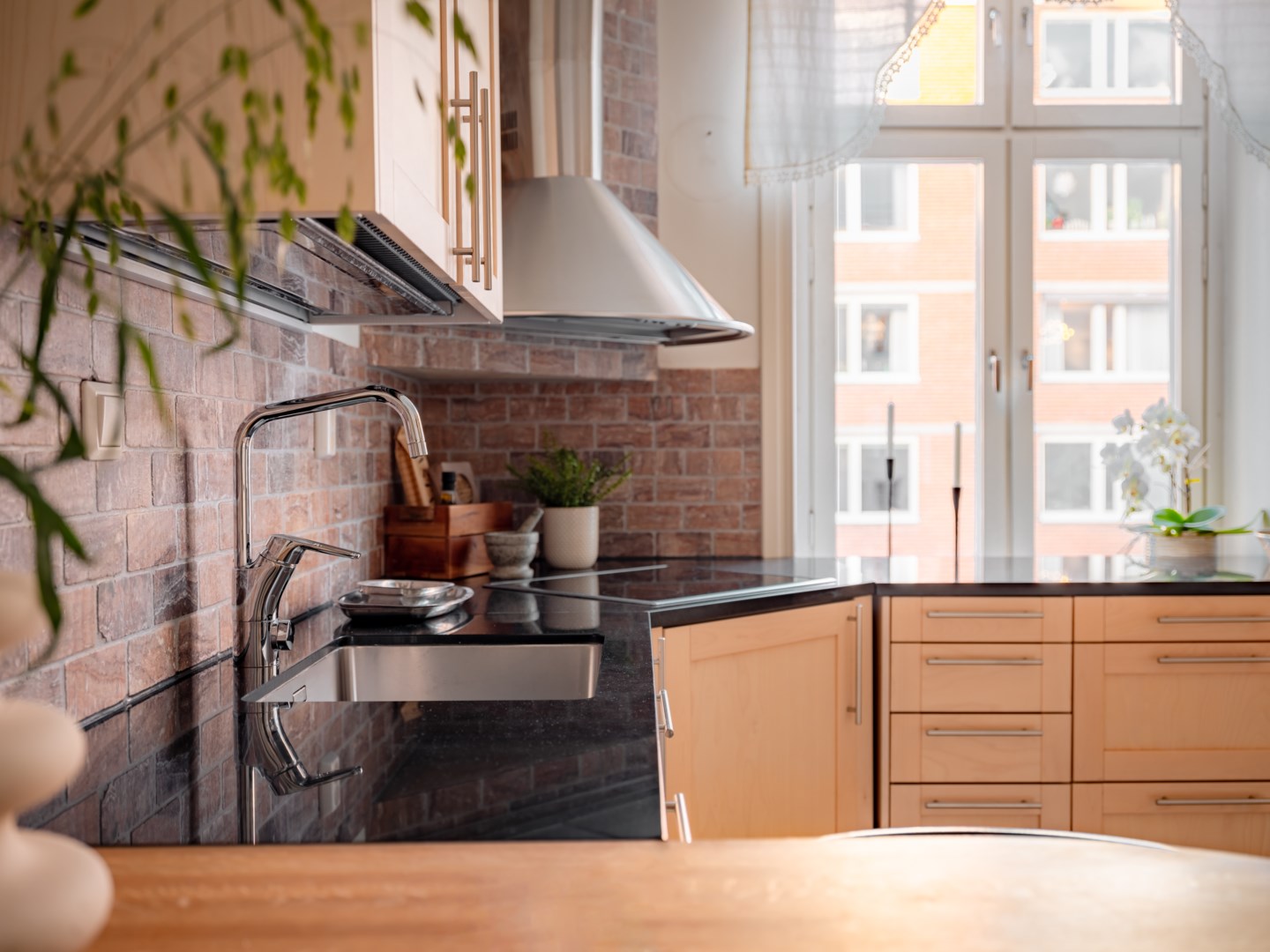 Bostadsbild från Hornsgatan 100, 3 tr, Såld i Södermalm, Stockholm