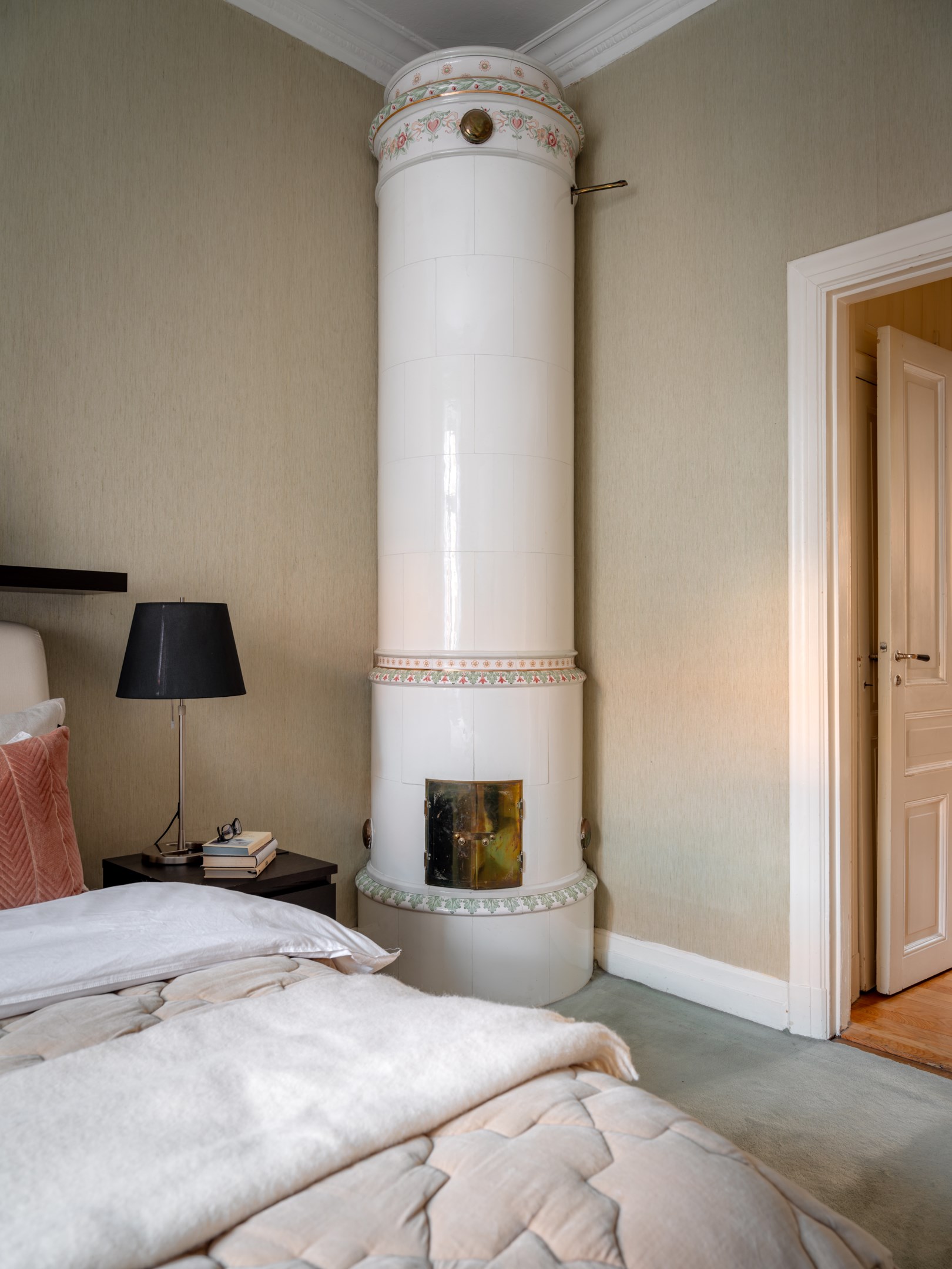 Bostadsbild från Hornsgatan 100, 3 tr, Såld i Södermalm, Stockholm