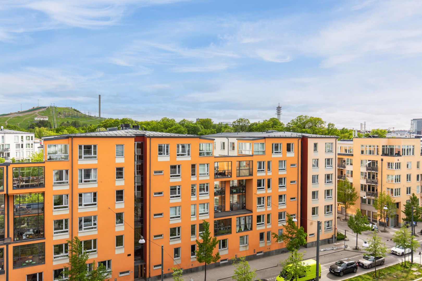 Utsikt över Hammarbybacken 