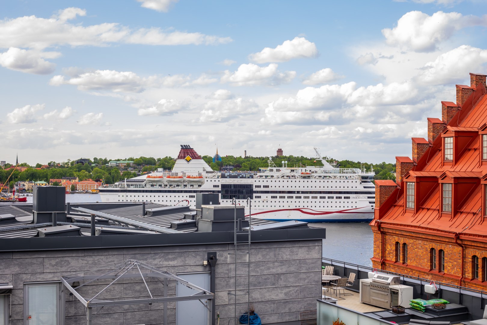Bostadsbild från Sjökvarnsbacken 10, Såld i Saltsjöqvarn, Nacka