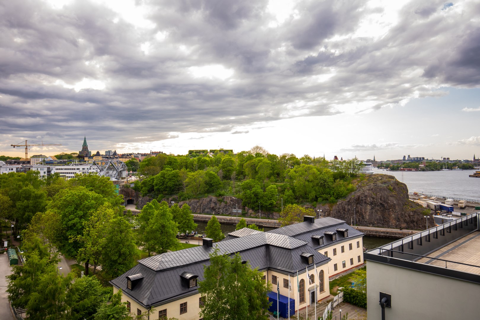 Bostadsbild från Sjökvarnsbacken 10, Såld i Saltsjöqvarn, Nacka