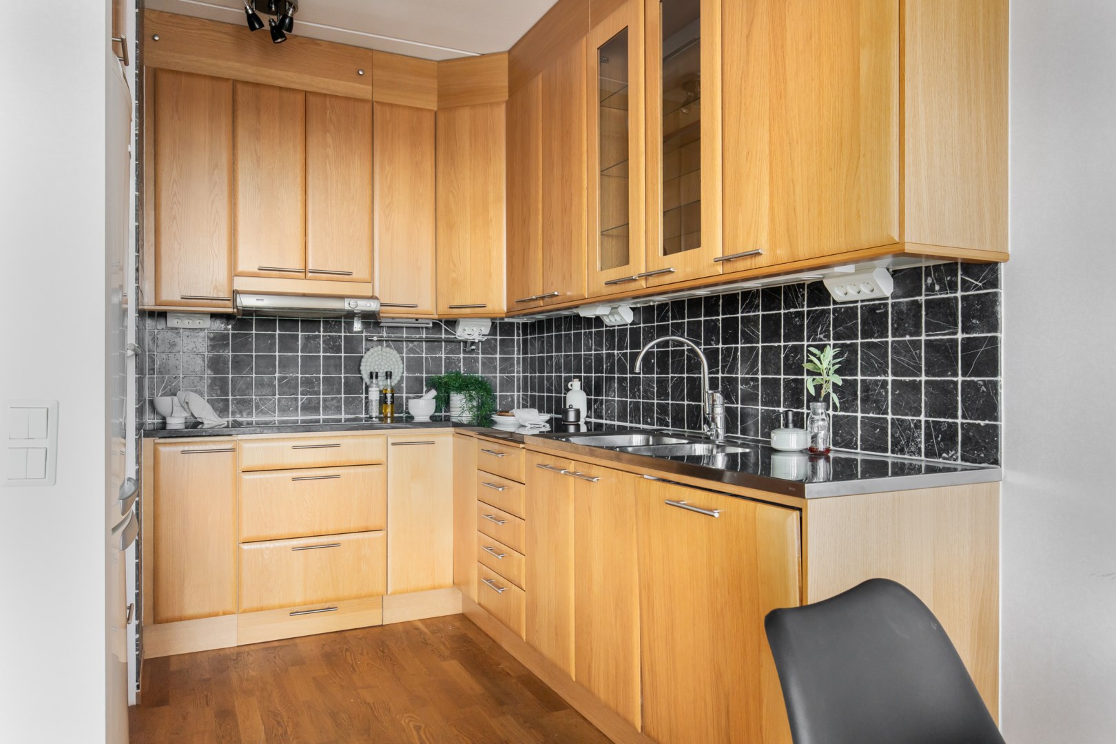 Bostadsbild från Sjökvarnsbacken 10, Såld i Saltsjöqvarn, Nacka