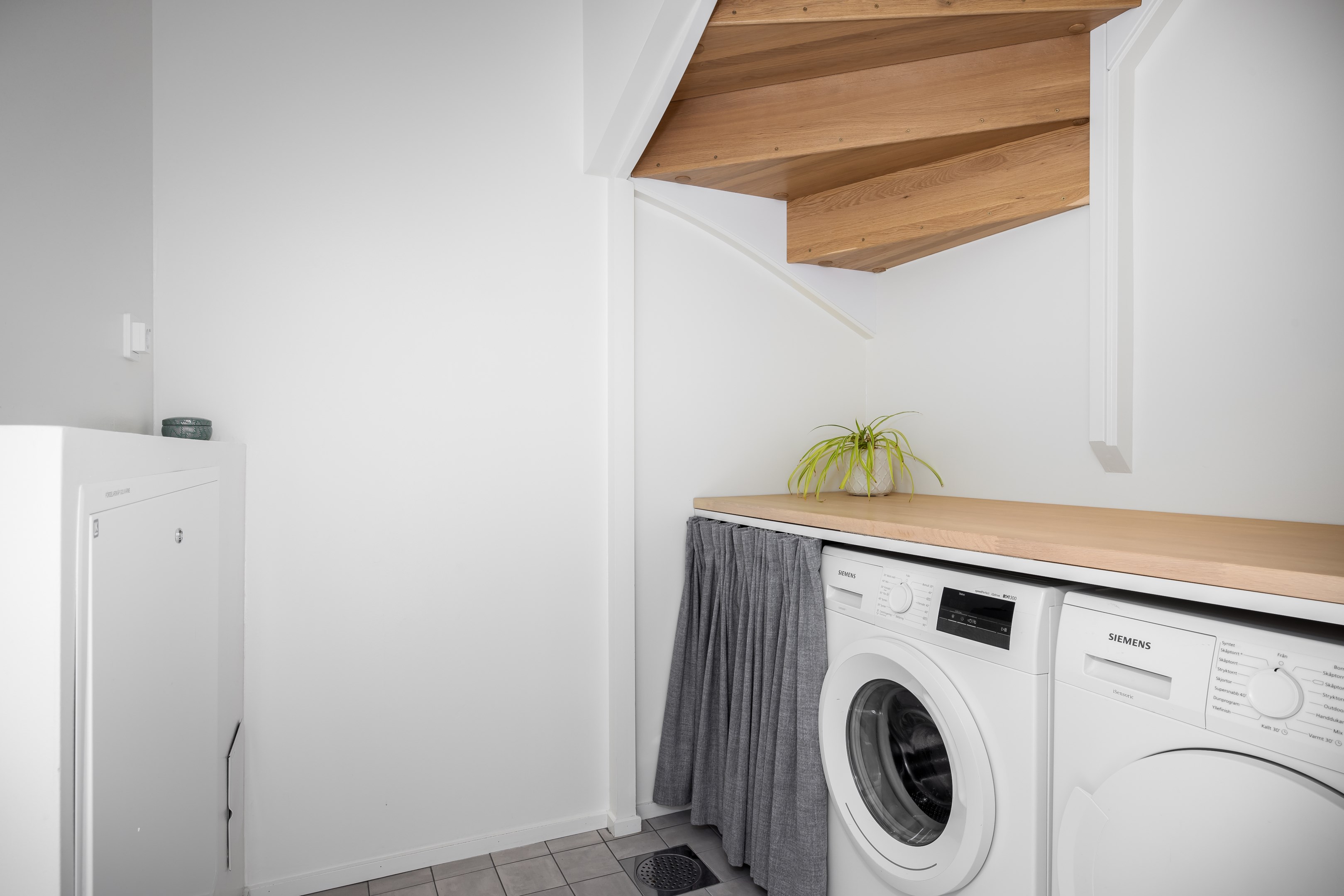 Bostadsbild från Tollarevägen 73, Såld i Tollare, Nacka