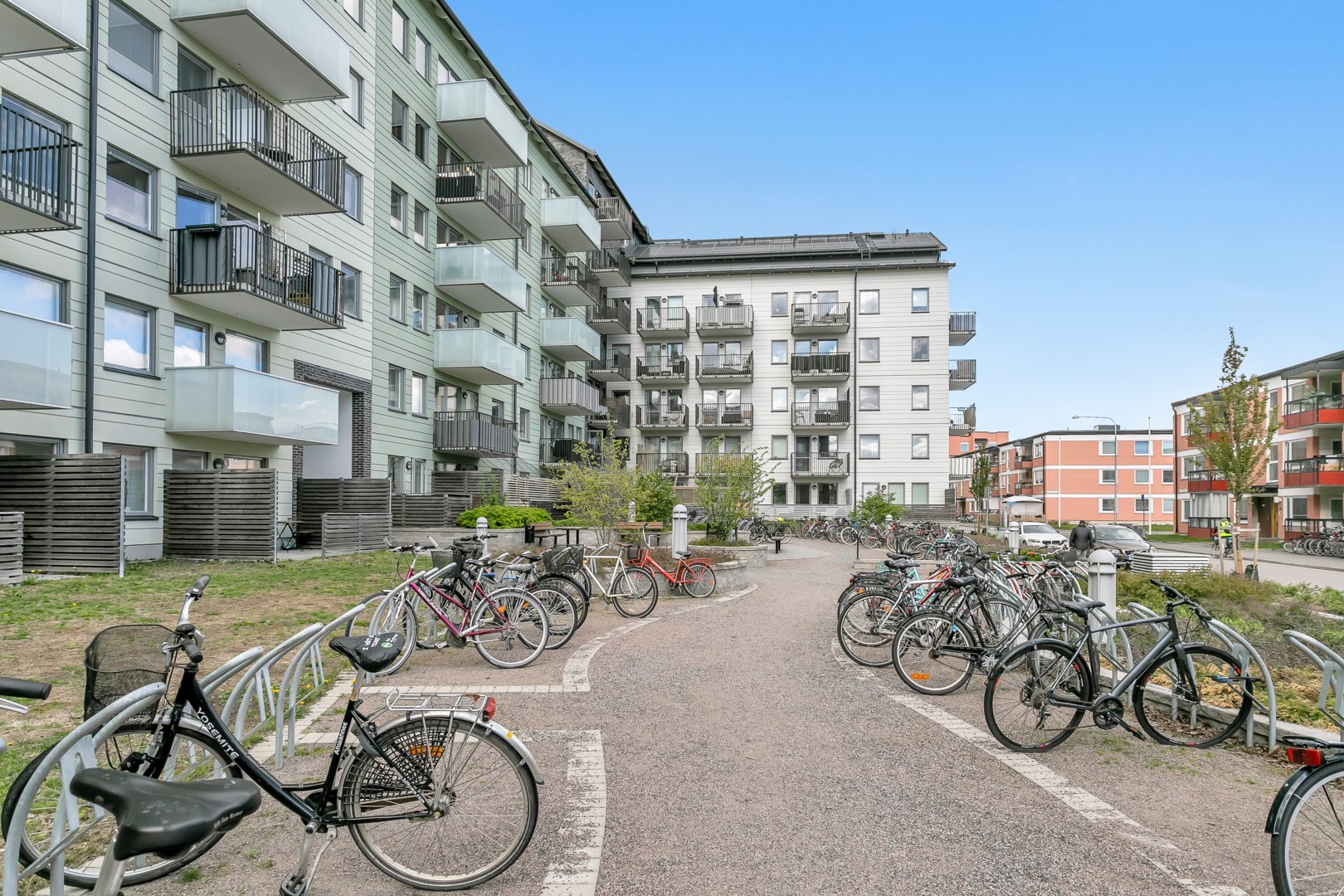 Bostadsbild från Råbyvägen 57A, Såld i Gränby, Uppsala