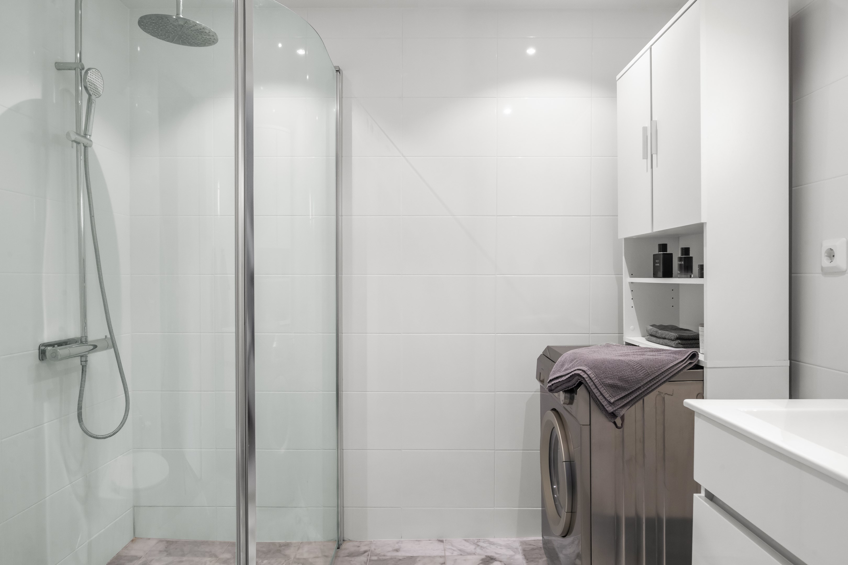 Bostadsbild från Vårdsätravägen 3 B, Såld i Rosendal, Uppsala