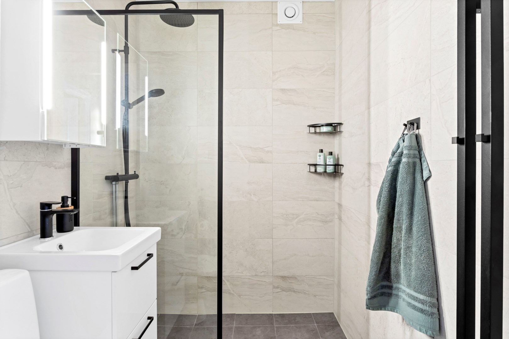 Bostadsbild från Murargatan 14D, Såld i Salabacke, Uppsala